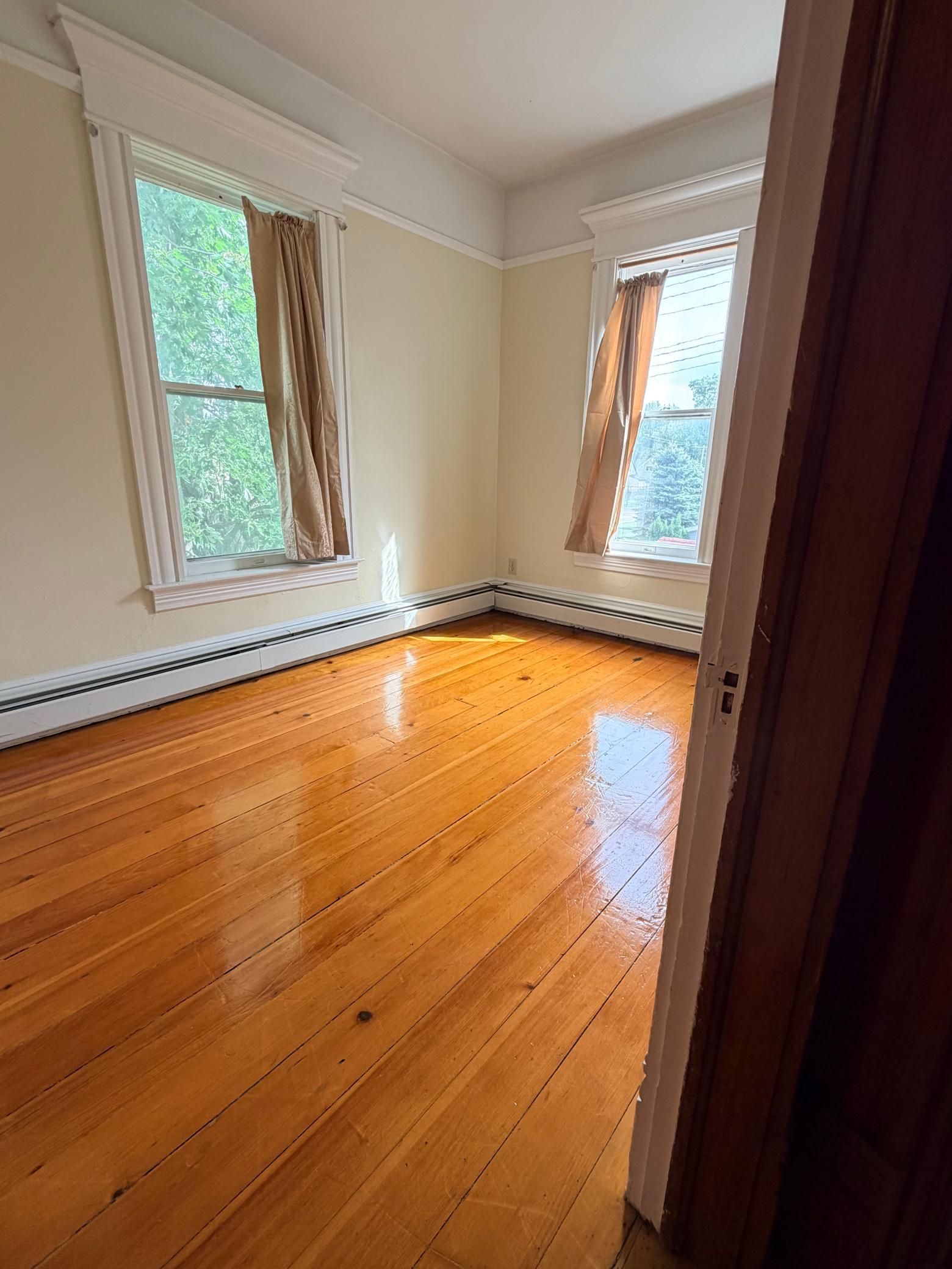 1898 single family home for sale at 109 S Mill Street in Fertile, MN — 5 bed, 2 bath (photo 33 of 44)