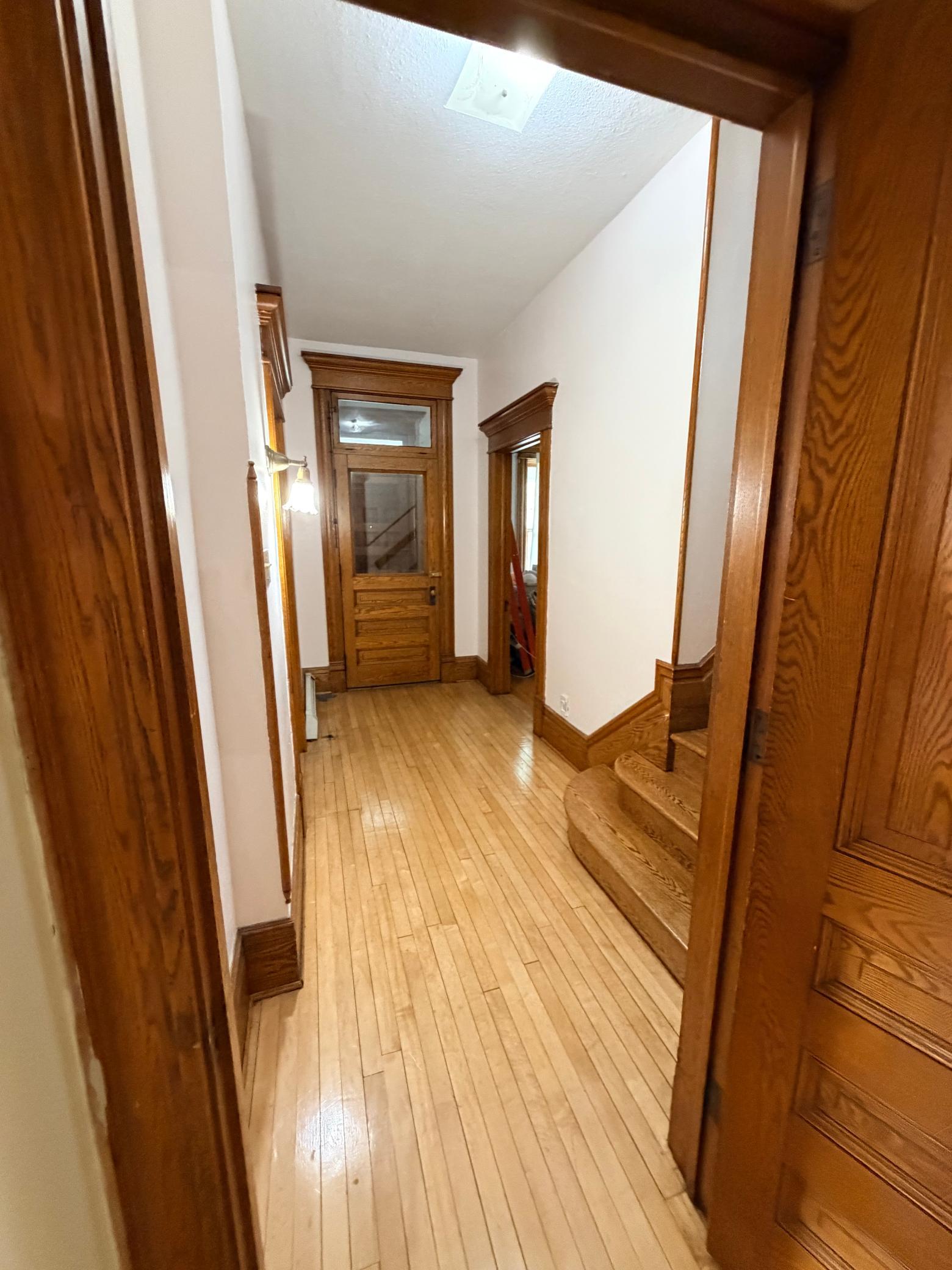 1898 single family home for sale at 109 S Mill Street in Fertile, MN — 5 bed, 2 bath (photo 9 of 44)