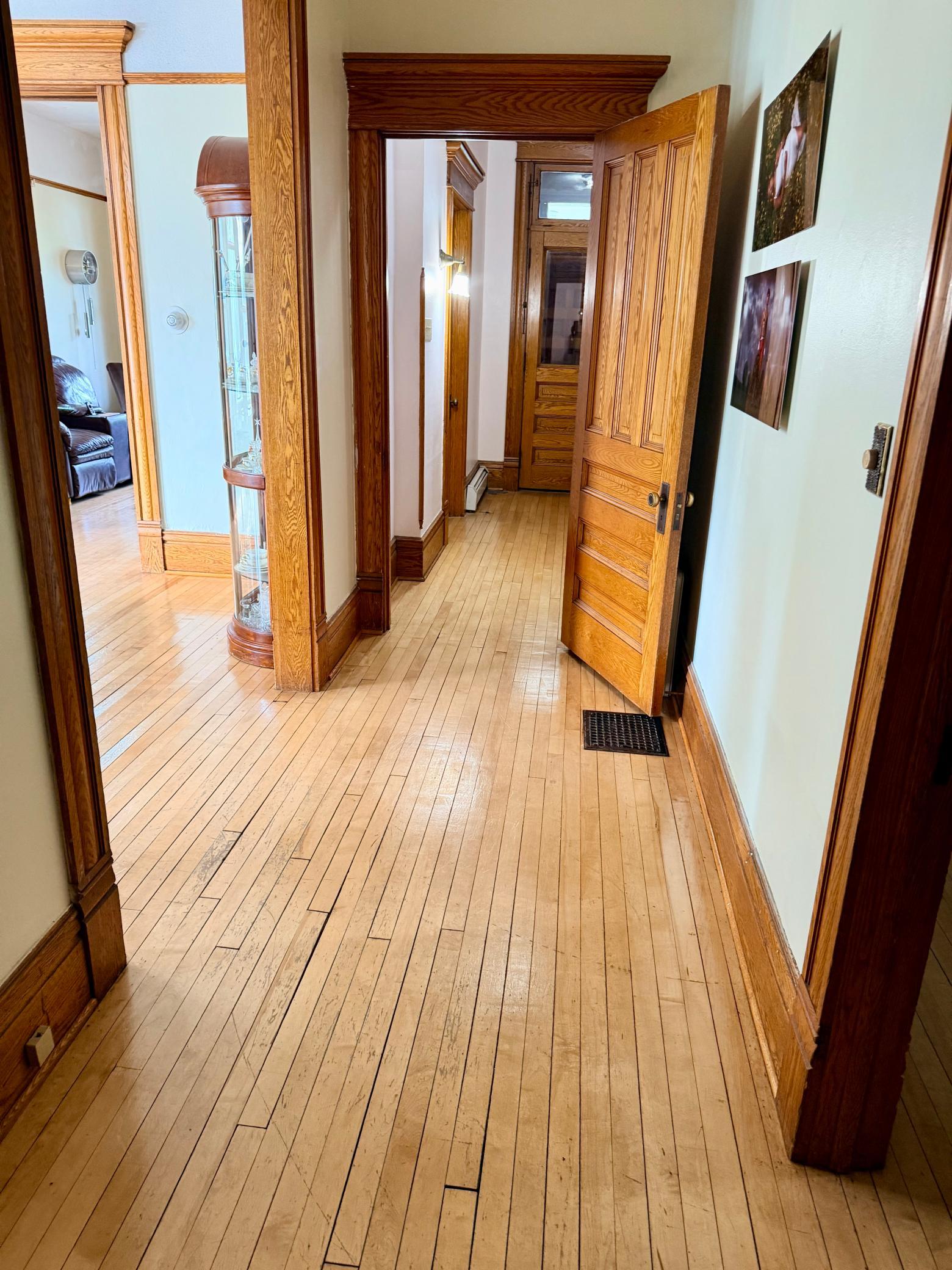 1898 single family home for sale at 109 S Mill Street in Fertile, MN — 5 bed, 2 bath (photo 10 of 44)