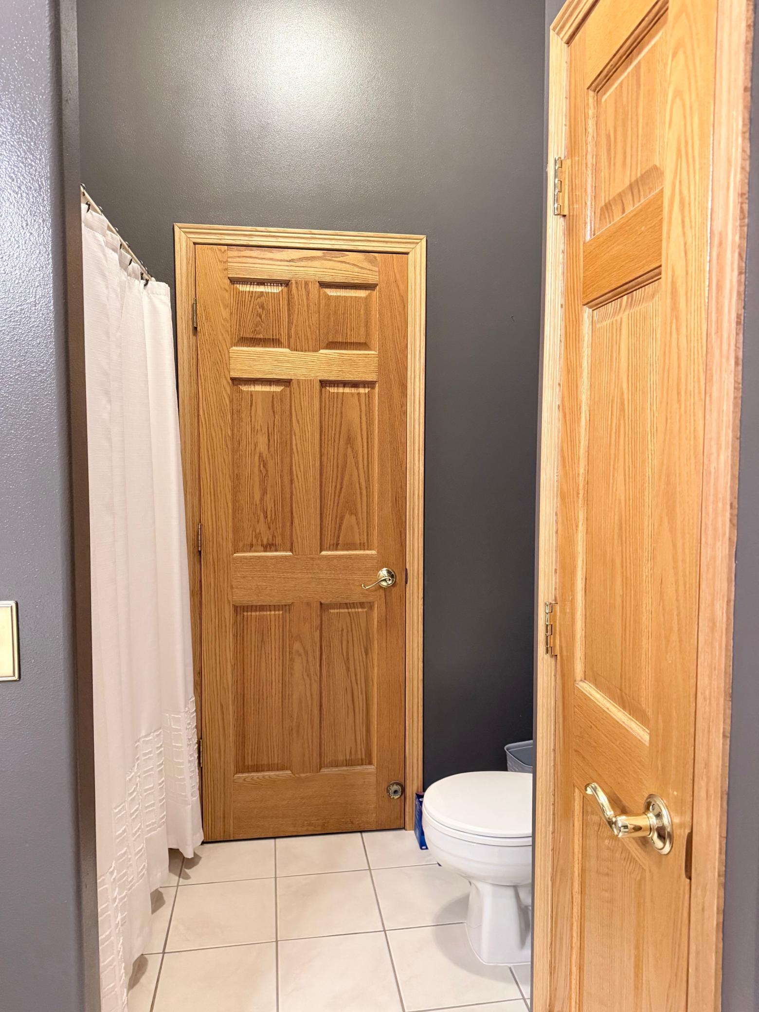 2001 single family home for sale at 12590 Carow Circle in Frazee, MN — 5 bed, 3 bath (photo 14 of 28)