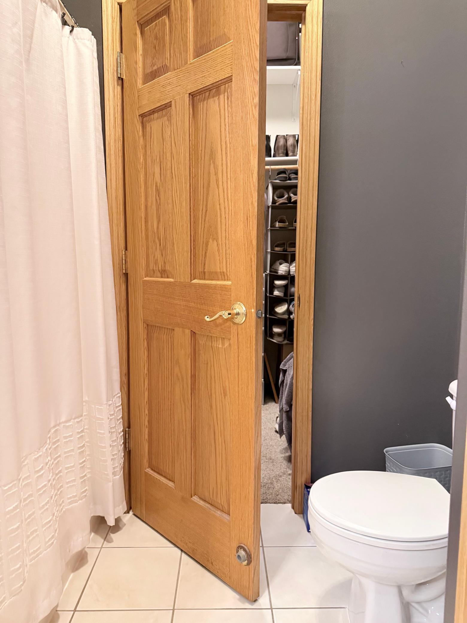 2001 single family home for sale at 12590 Carow Circle in Frazee, MN — 5 bed, 3 bath (photo 15 of 28)