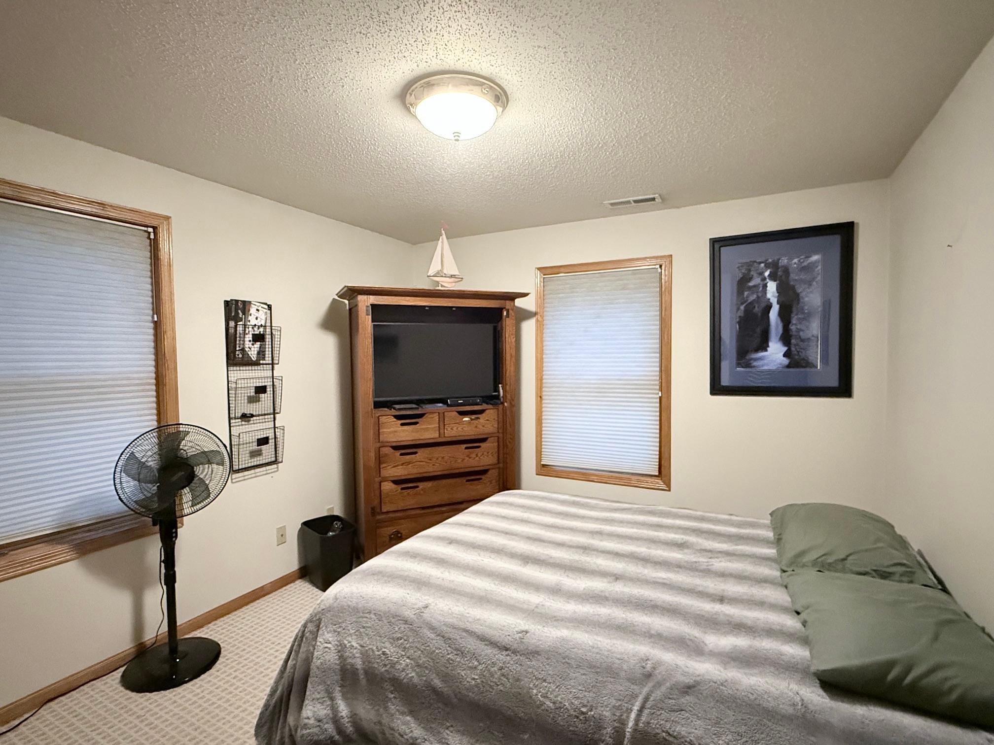 2001 single family home for sale at 12590 Carow Circle in Frazee, MN — 5 bed, 3 bath (photo 22 of 28)