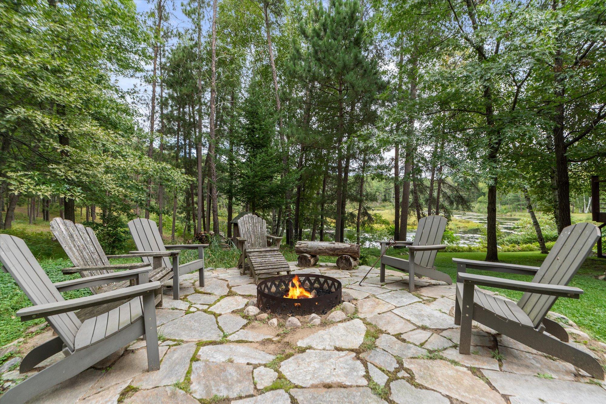 2003 single family home for sale at 36130 Butternut Point Road in Pequot Lakes, MN — 4 bed, 3 bath (photo 3 of 59)