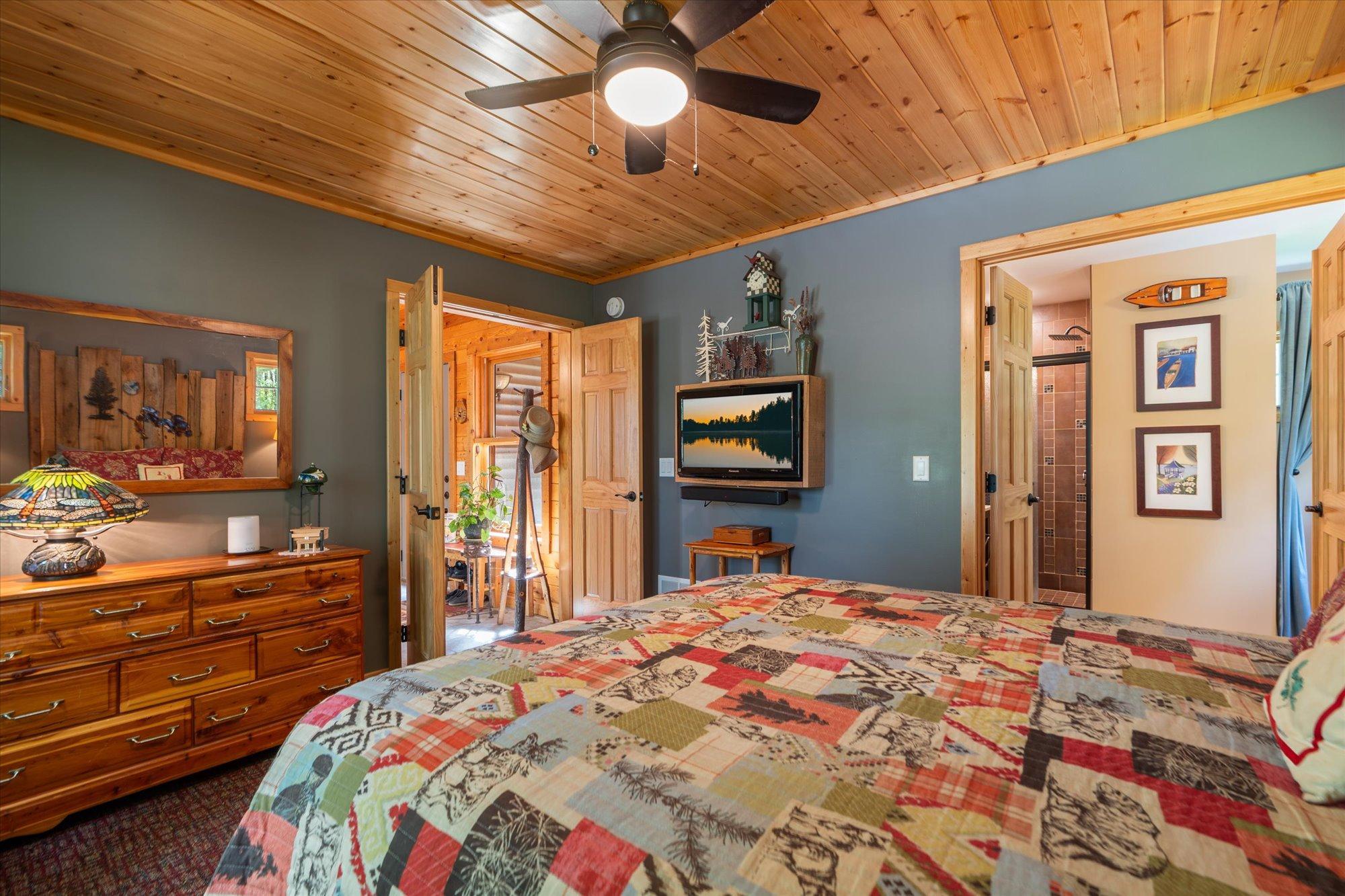 2003 single family home for sale at 36130 Butternut Point Road in Pequot Lakes, MN — 4 bed, 3 bath (photo 26 of 59)