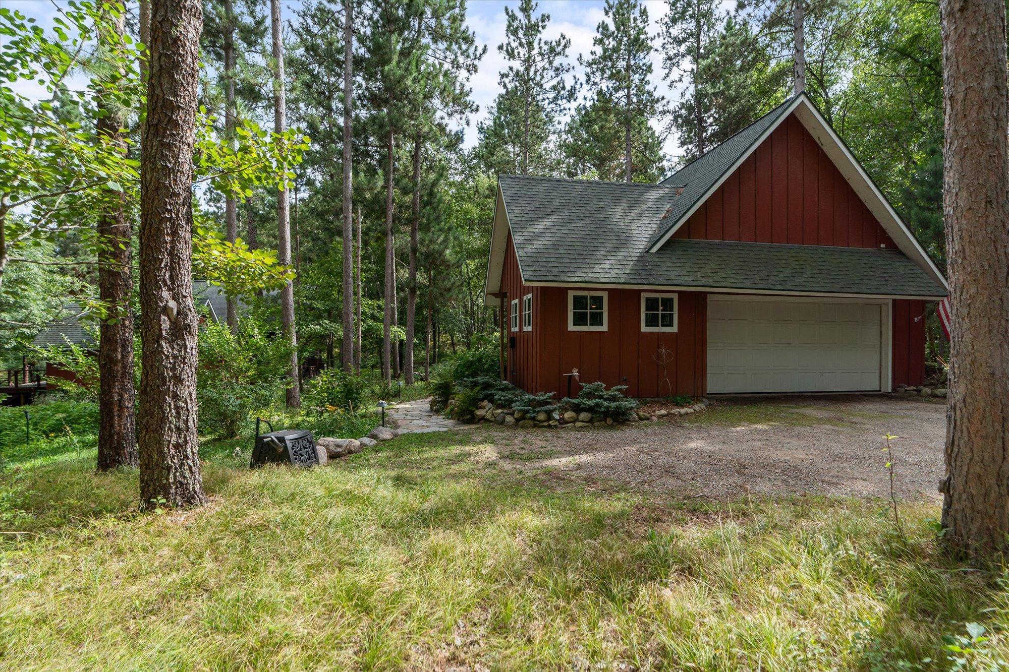 2003 single family home for sale at 36130 Butternut Point Road in Pequot Lakes, MN — 4 bed, 3 bath (photo 51 of 59)