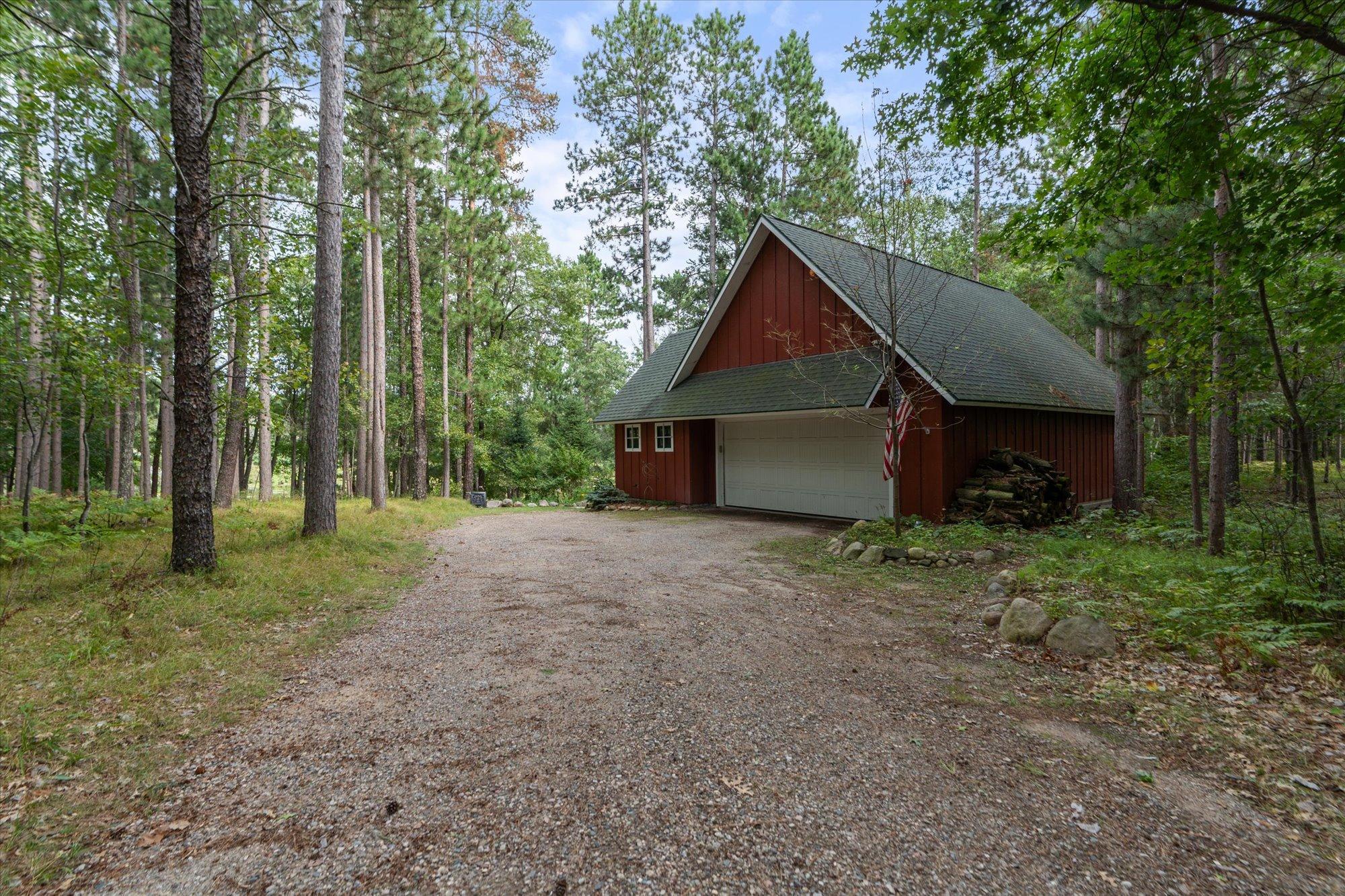 2003 single family home for sale at 36130 Butternut Point Road in Pequot Lakes, MN — 4 bed, 3 bath (photo 52 of 59)