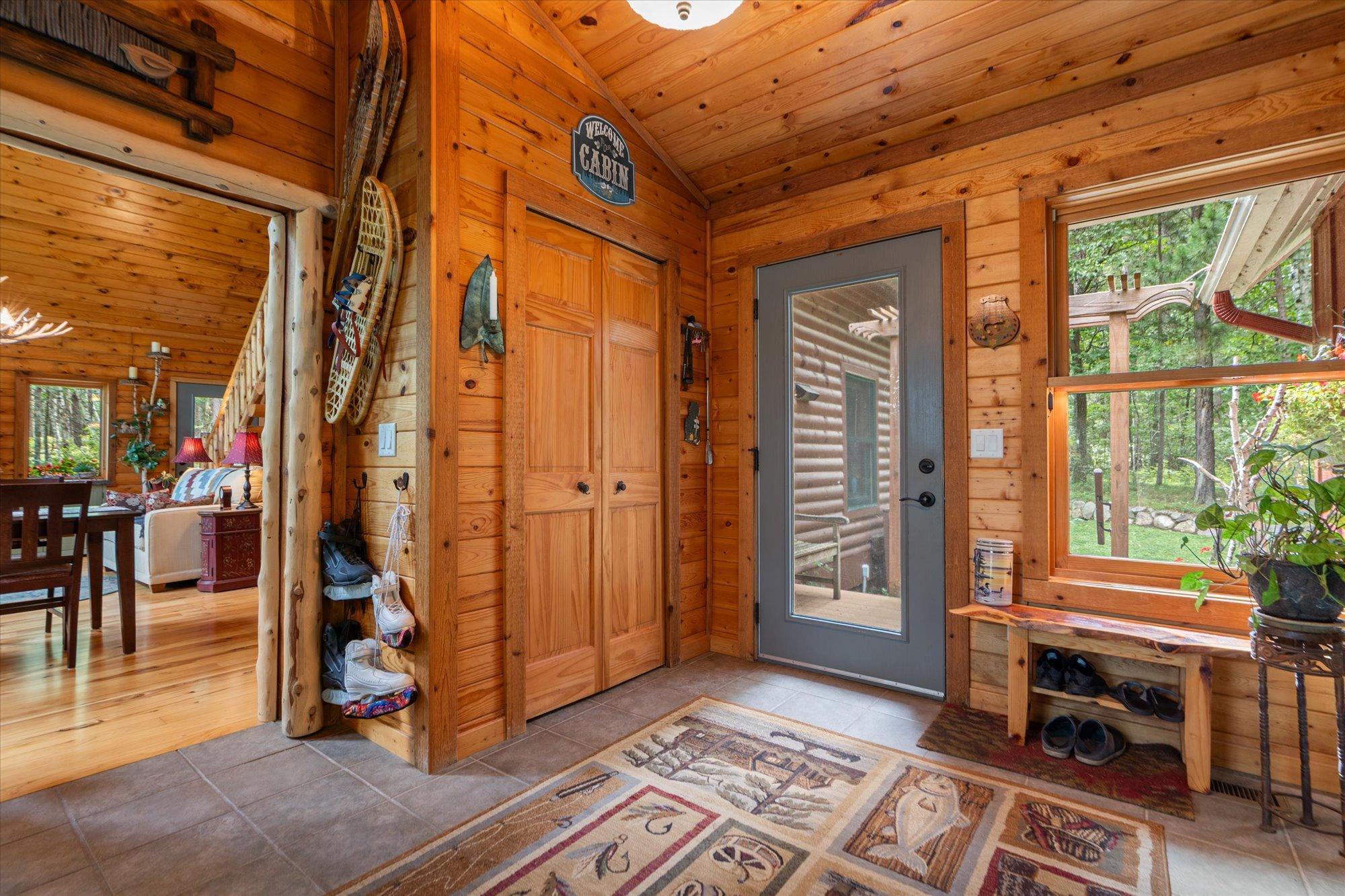2003 single family home for sale at 36130 Butternut Point Road in Pequot Lakes, MN — 4 bed, 3 bath (photo 8 of 59)