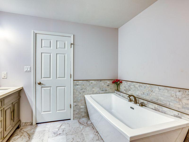 2018 single family home for sale at 44243 325th Avenue in Laporte, MN — 6 bed, 4 bath (photo 16 of 56)