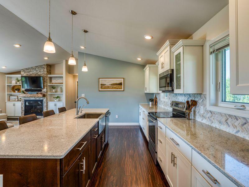 2018 single family home for sale at 44243 325th Avenue in Laporte, MN — 6 bed, 4 bath (photo 4 of 56)