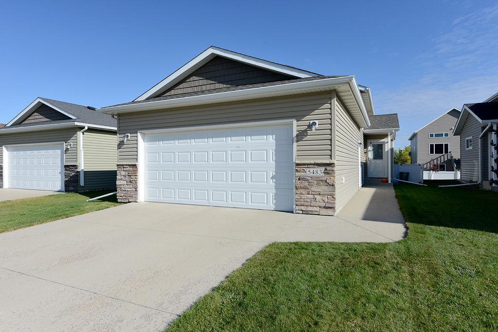 5483 49th Avenue S, Fargo, ND