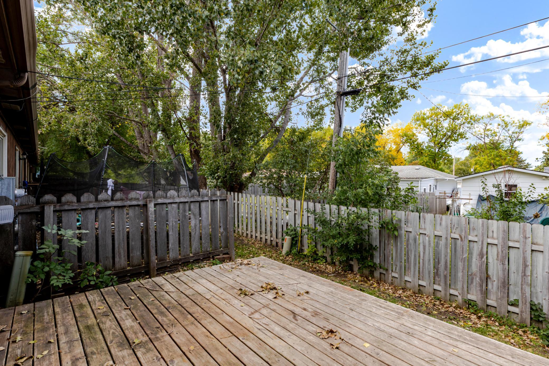 1977 condo for sale at 1915 18th Avenue S in Moorhead, MN — 2 bed, 1 bath (photo 26 of 30)