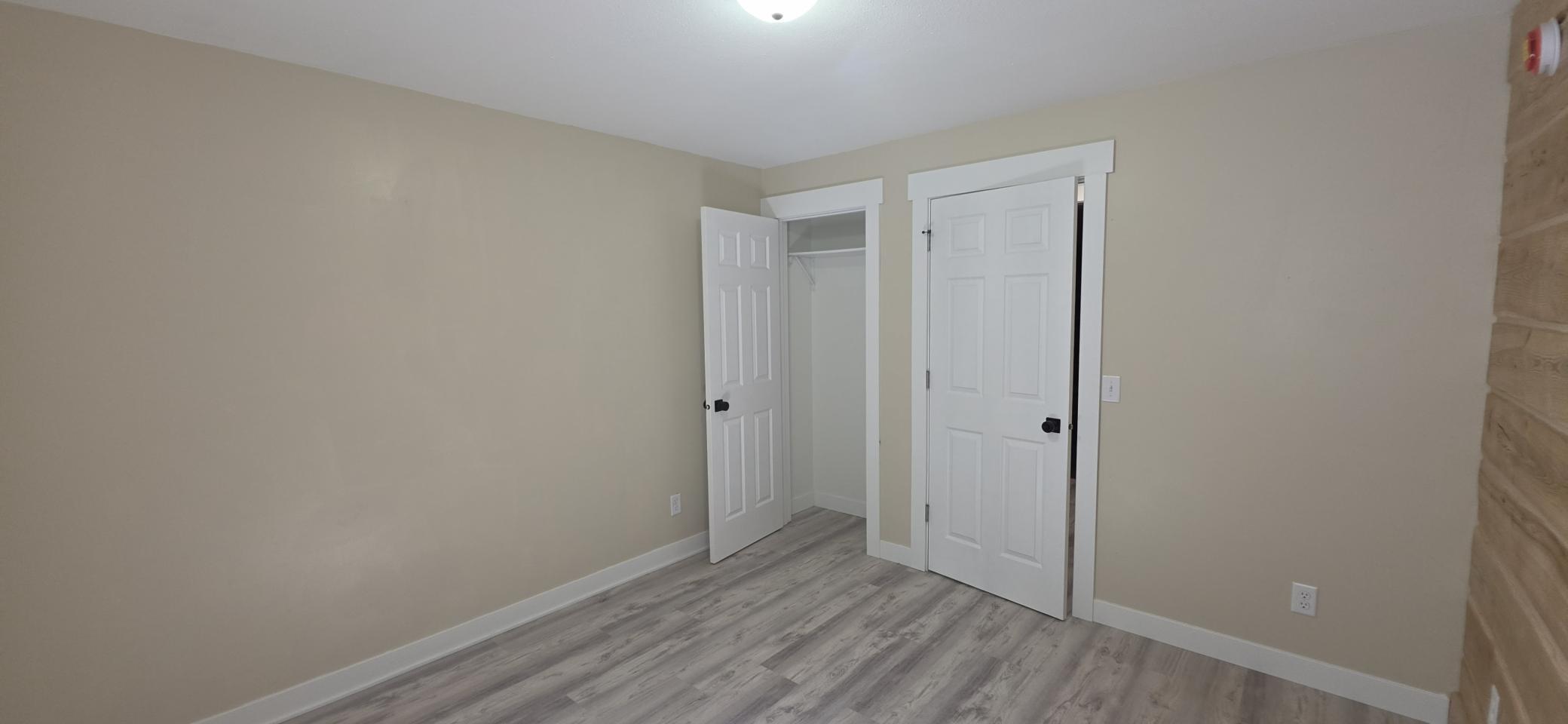 2025 single family home for sale at 12587 65th Avenue SW in Motley, MN — 5 bed, 3 bath (photo 18 of 37)