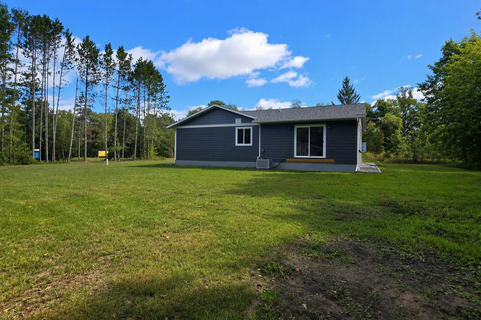2025 single family home for sale at 12587 65th Avenue SW in Motley, MN — 5 bed, 3 bath (photo 35 of 37)