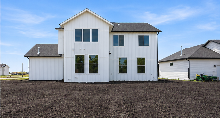 2026 single family home for sale at 3105 Archer Place S in Fargo, ND — 3 bed, 3 bath (photo 38 of 38)