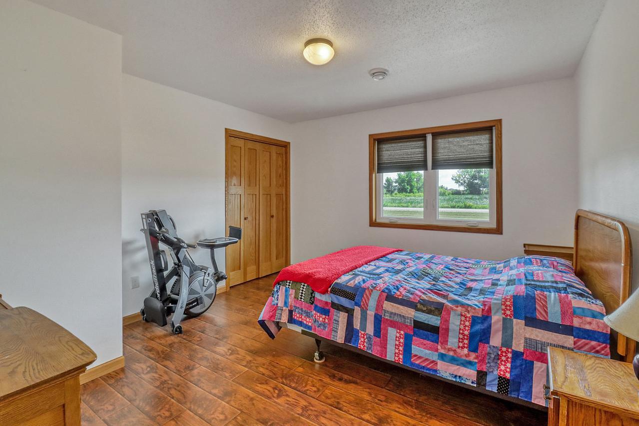 2010 single family home for sale at 451 263rd Street S in Hawley, MN — 4 bed, 3 bath (photo 31 of 44)