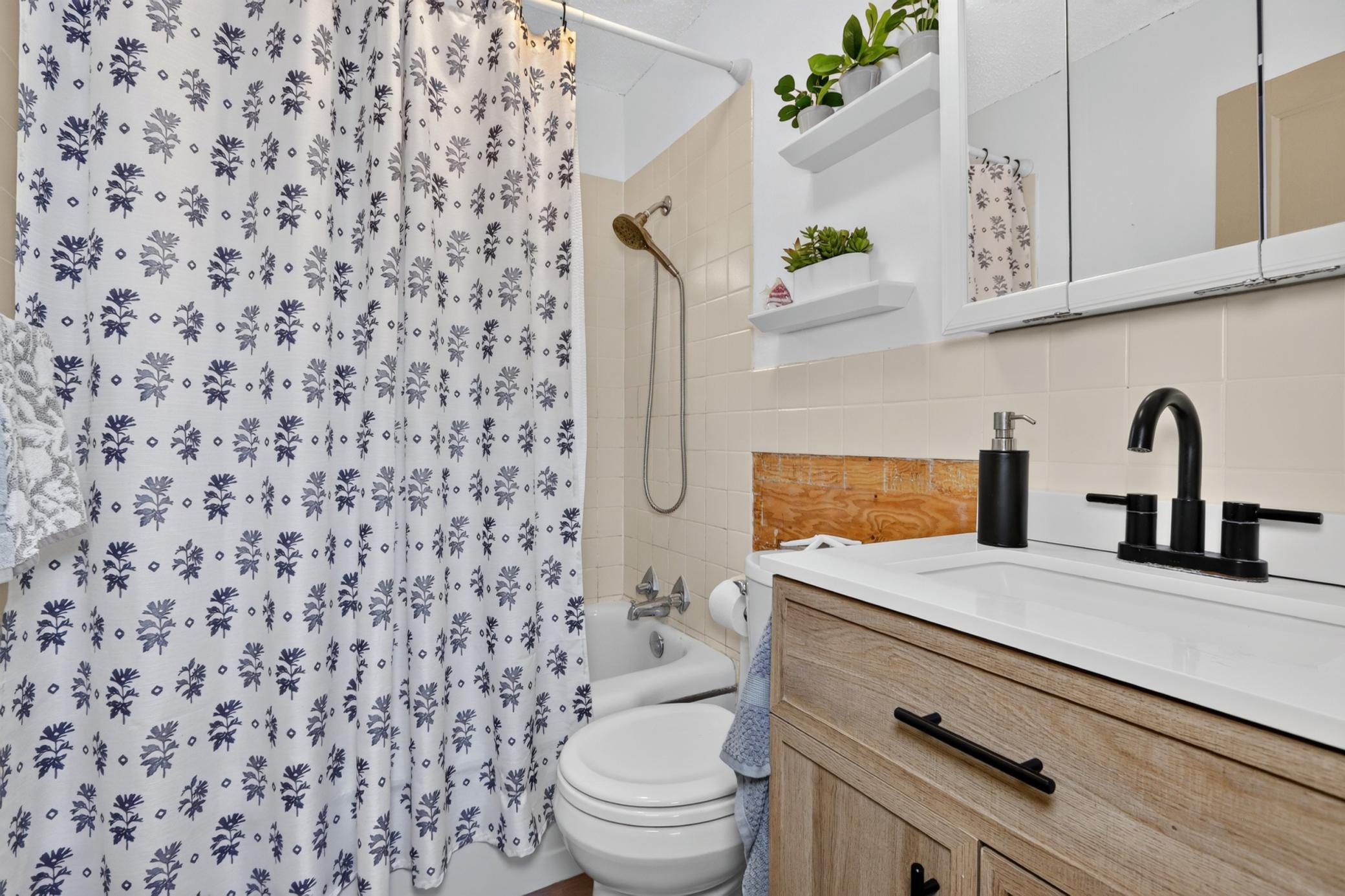 1955 single family home for sale at 316 Congdon Street in Coleraine, MN — 4 bed, 3 bath (photo 19 of 59)