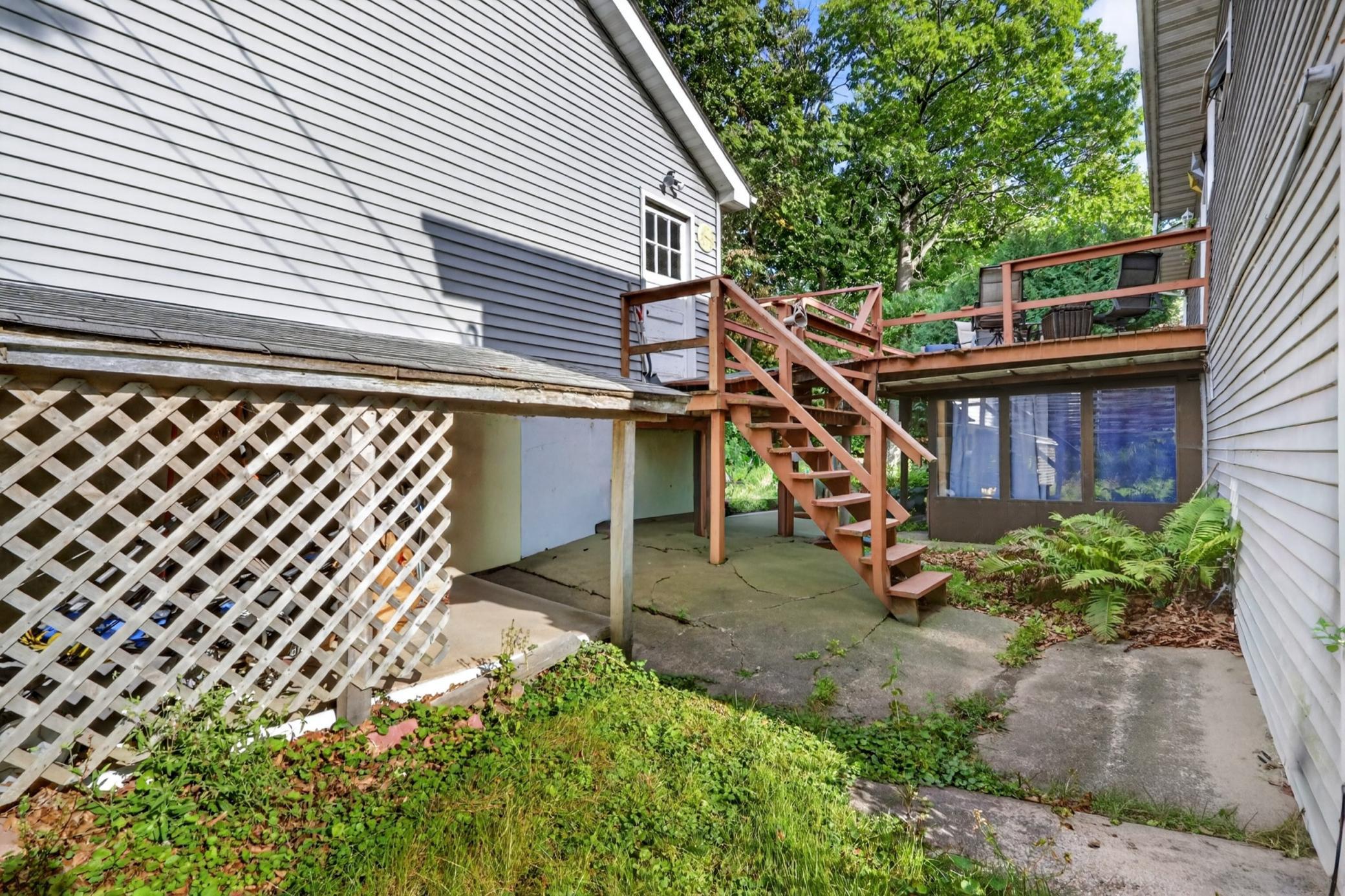 1955 single family home for sale at 316 Congdon Street in Coleraine, MN — 4 bed, 3 bath (photo 46 of 59)