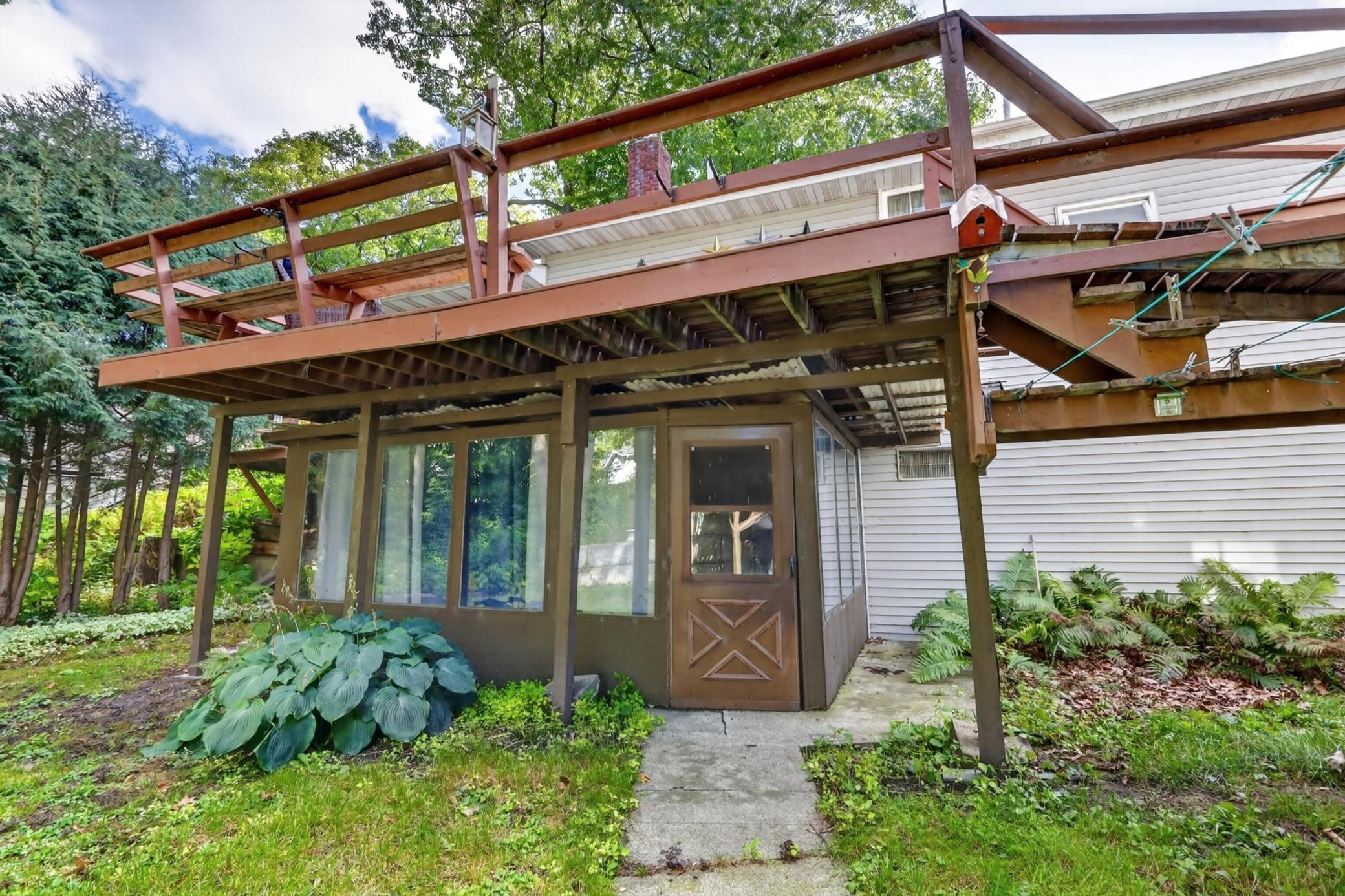 1955 single family home for sale at 316 Congdon Street in Coleraine, MN — 4 bed, 3 bath (photo 47 of 59)