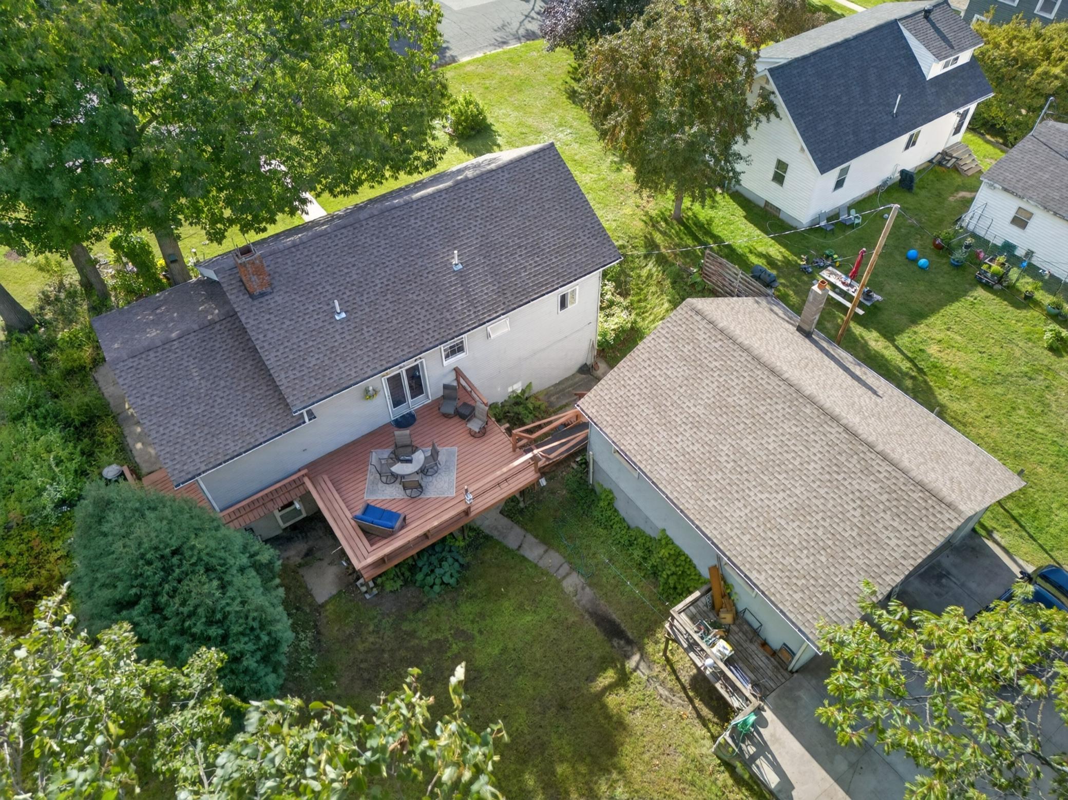 1955 single family home for sale at 316 Congdon Street in Coleraine, MN — 4 bed, 3 bath (photo 50 of 59)