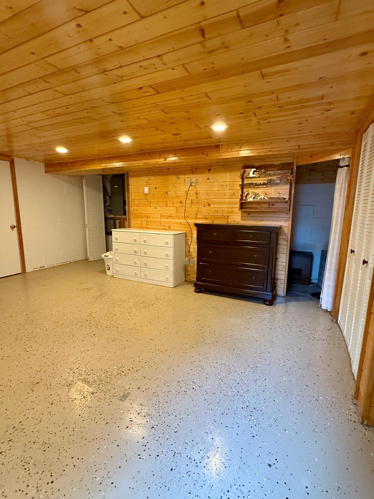 1920 single family home for sale at 34906 410th Street SE in Fosston, MN — 4 bed, 2 bath (photo 45 of 74)