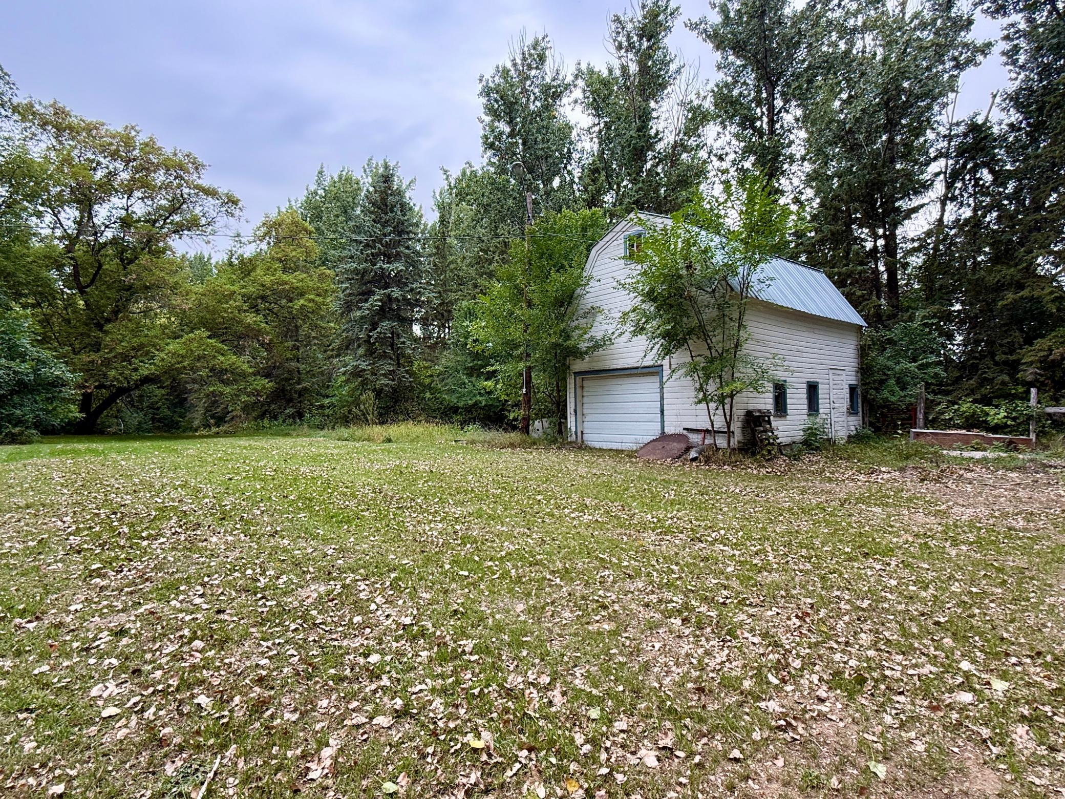 1920 single family home for sale at 34906 410th Street SE in Fosston, MN — 4 bed, 2 bath (photo 65 of 74)
