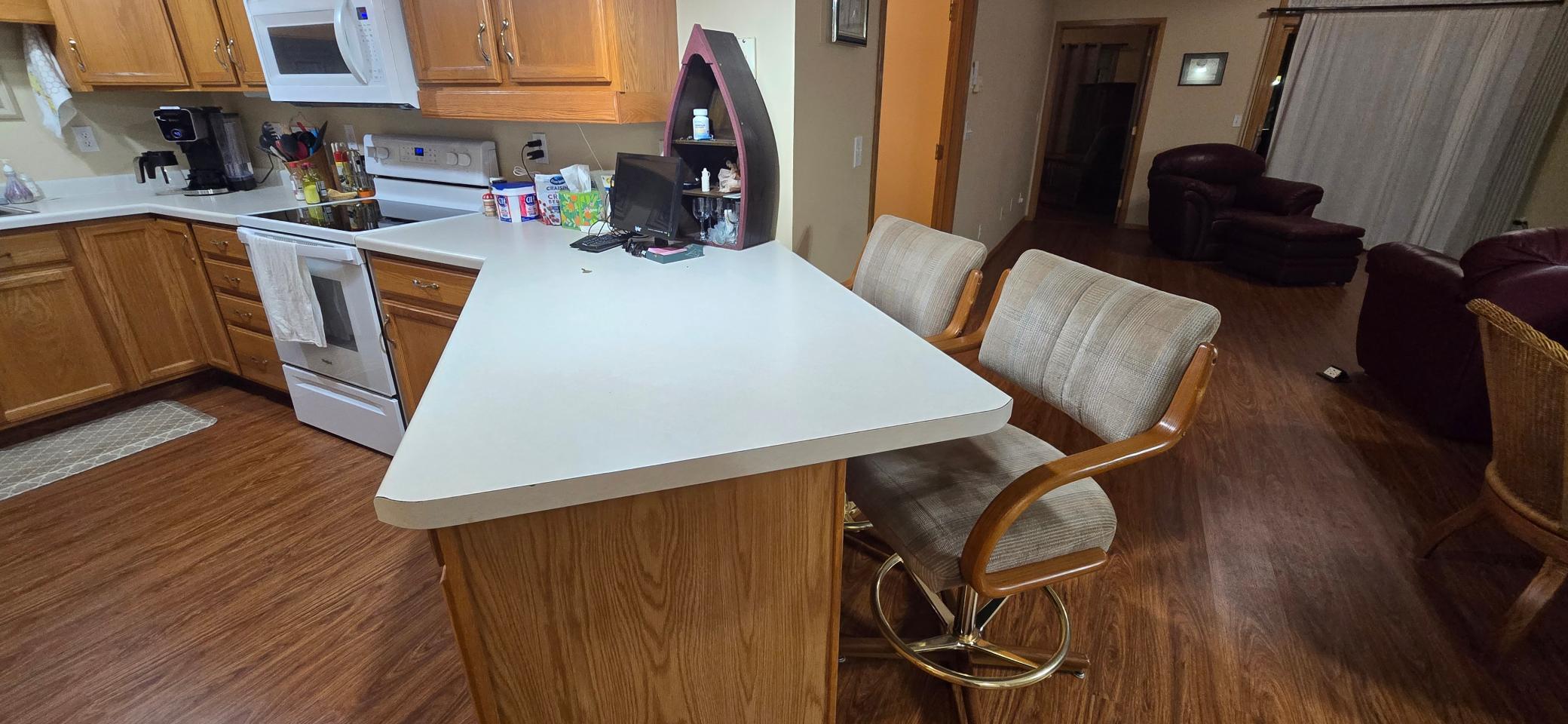1998 townhouse for sale at 3345 38th Street S in Moorhead, MN — 2 bed, 2 bath (photo 5 of 23)