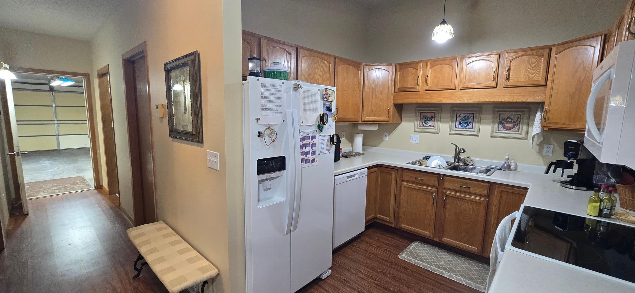 1998 townhouse for sale at 3345 38th Street S in Moorhead, MN — 2 bed, 2 bath (photo 7 of 23)
