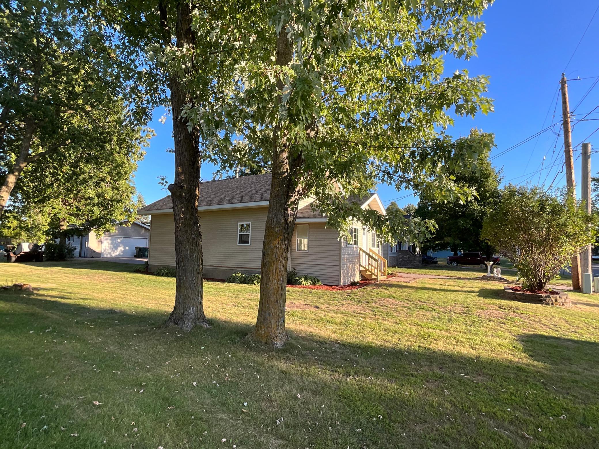 1920 single family home for sale at 216 6th Street NE in Long Prairie, MN — 3 bed, 2 bath (photo 8 of 8)