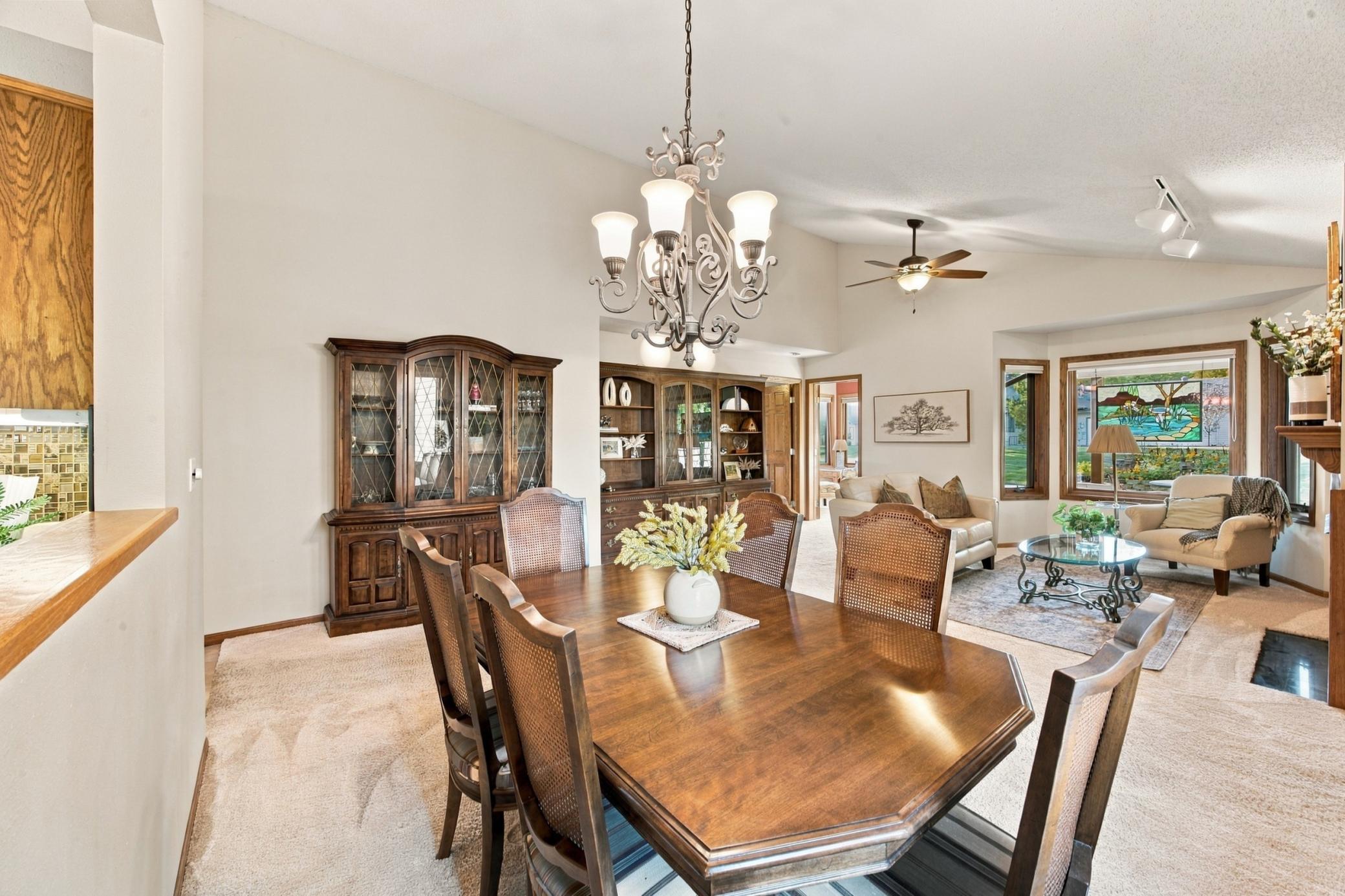 1994 twin home for sale at 2206 Brookwood Court in Fergus Falls, MN — 2 bed, 2 bath (photo 16 of 36)