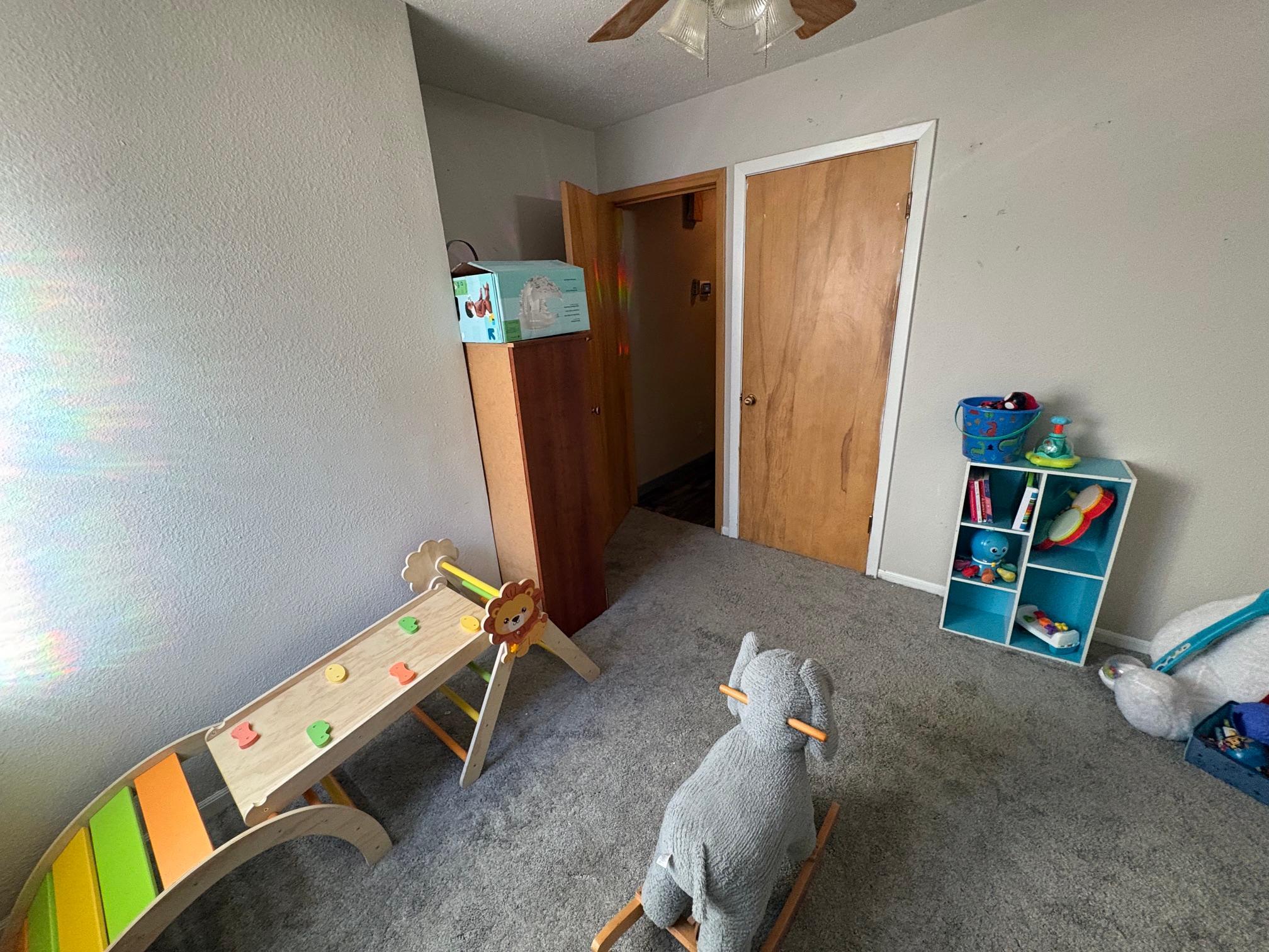 1956 single family home for sale at 520 7th Street N in Breckenridge, MN — 4 bed, 2 bath (photo 12 of 22)