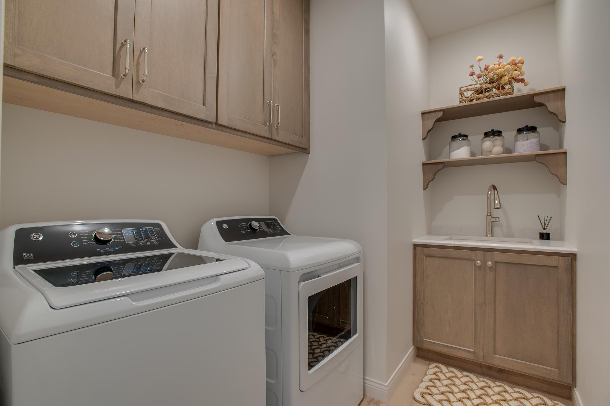 2025 single family home for sale at 2960 Prairie Farms Circle S in Fargo, ND — 6 bed, 4 bath (photo 48 of 96)