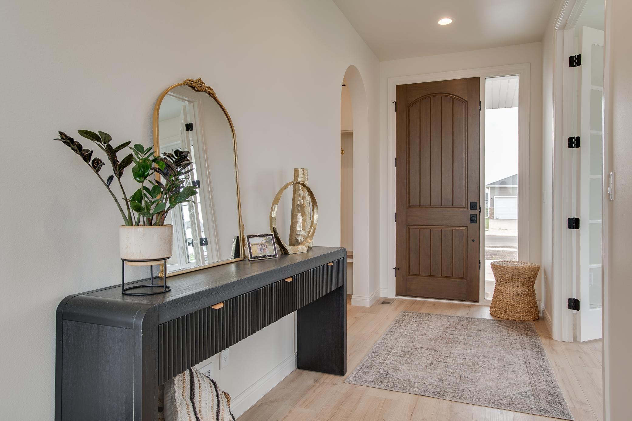 2025 single family home for sale at 2960 Prairie Farms Circle S in Fargo, ND — 6 bed, 4 bath (photo 7 of 96)