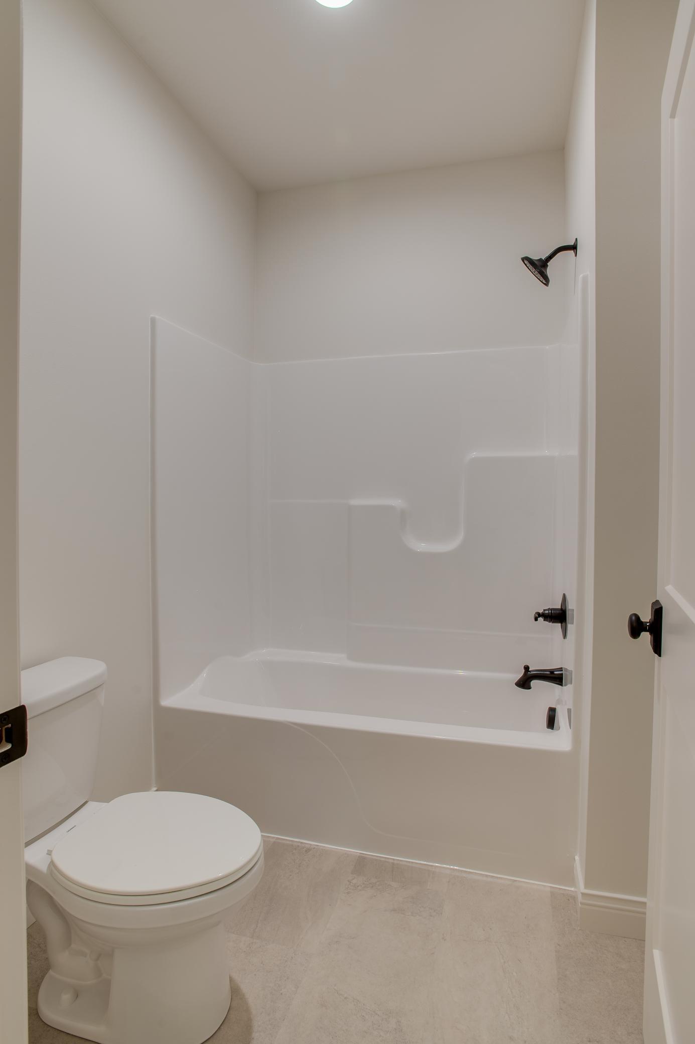 2025 single family home for sale at 2960 Prairie Farms Circle S in Fargo, ND — 6 bed, 4 bath (photo 83 of 96)