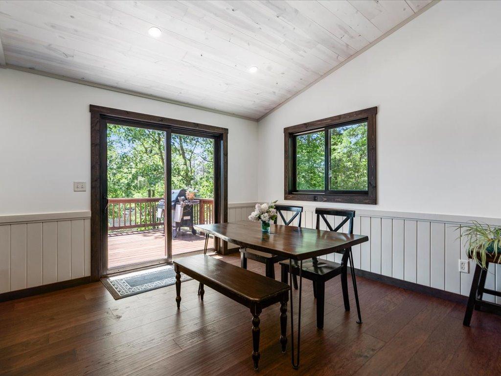 2008 single family home for sale at 11553 Milinda Shores Road in Crosslake, MN — 4 bed, 3 bath (photo 19 of 43)