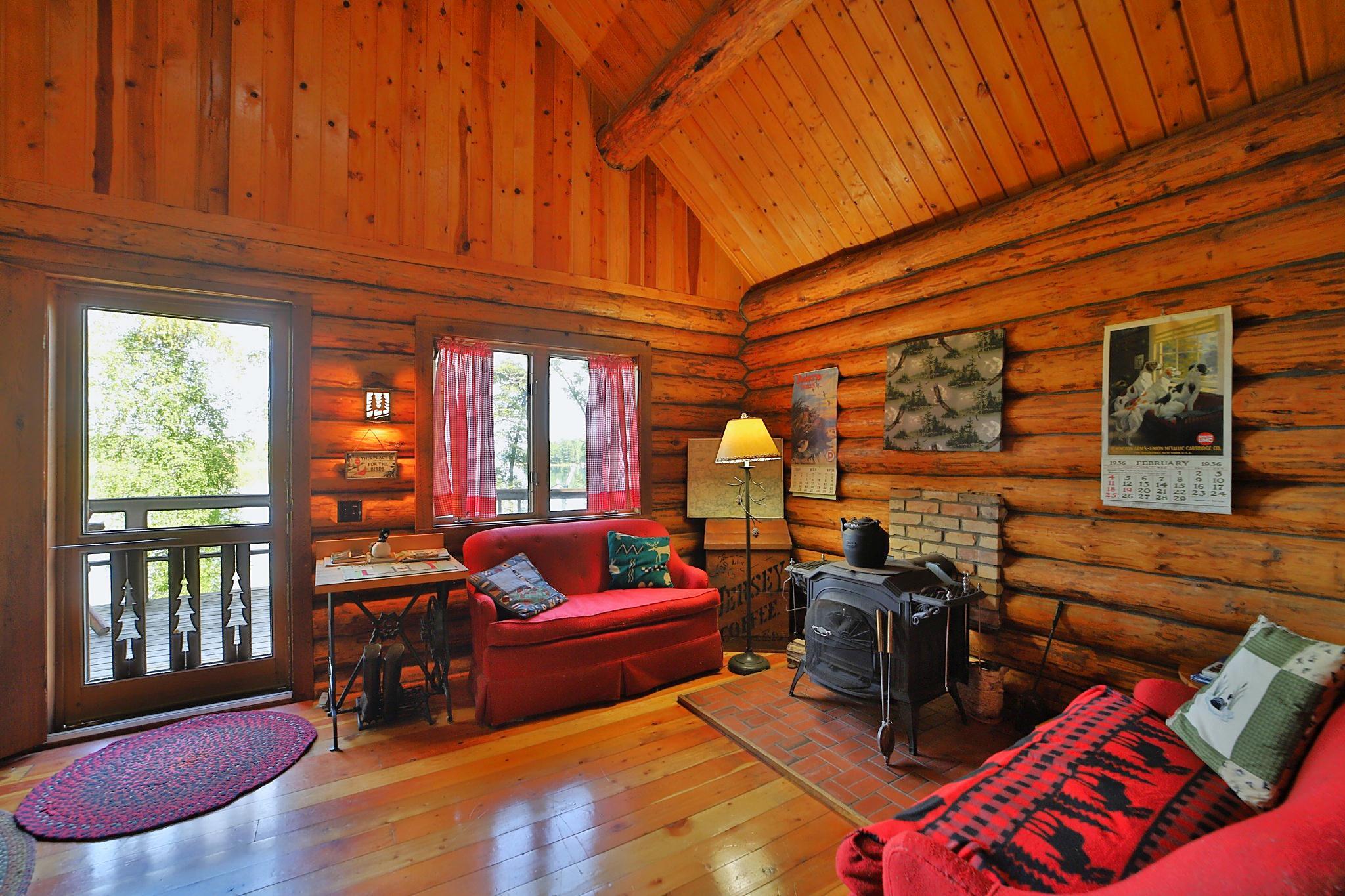 1981 single family home for sale at 6122 Camp Fish Road NW in Akeley, MN — 2 bed, 1 bath (photo 8 of 22)