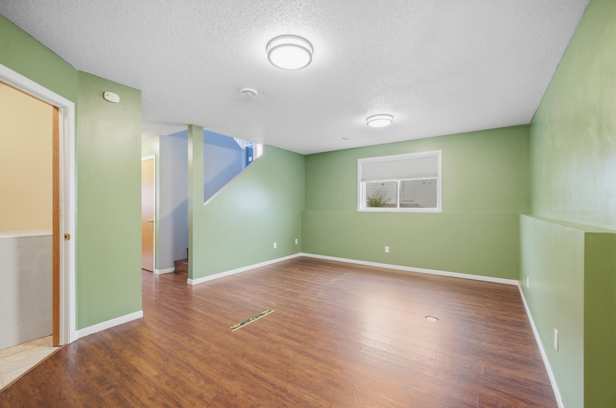 2006 twin home for sale at 4780 52nd Street S in Fargo, ND — 3 bed, 2 bath (photo 22 of 37)
