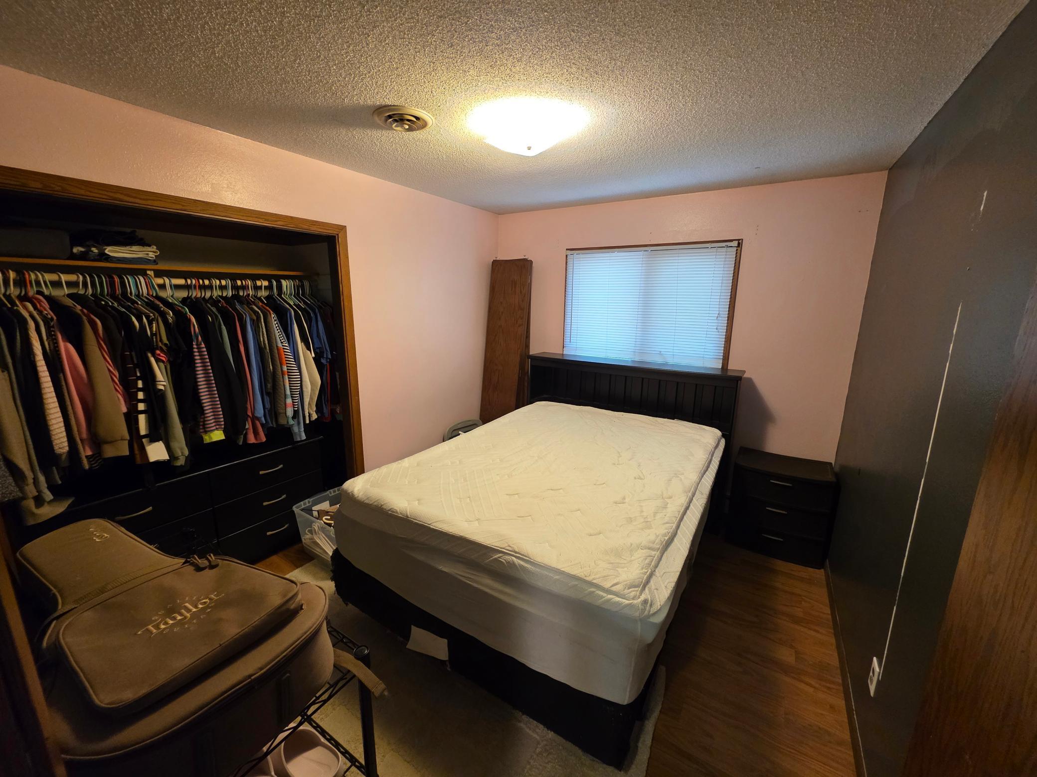 1971 single family home for sale at 302 10th Street SE in Barnesville, MN — 3 bed, 2 bath (photo 19 of 35)