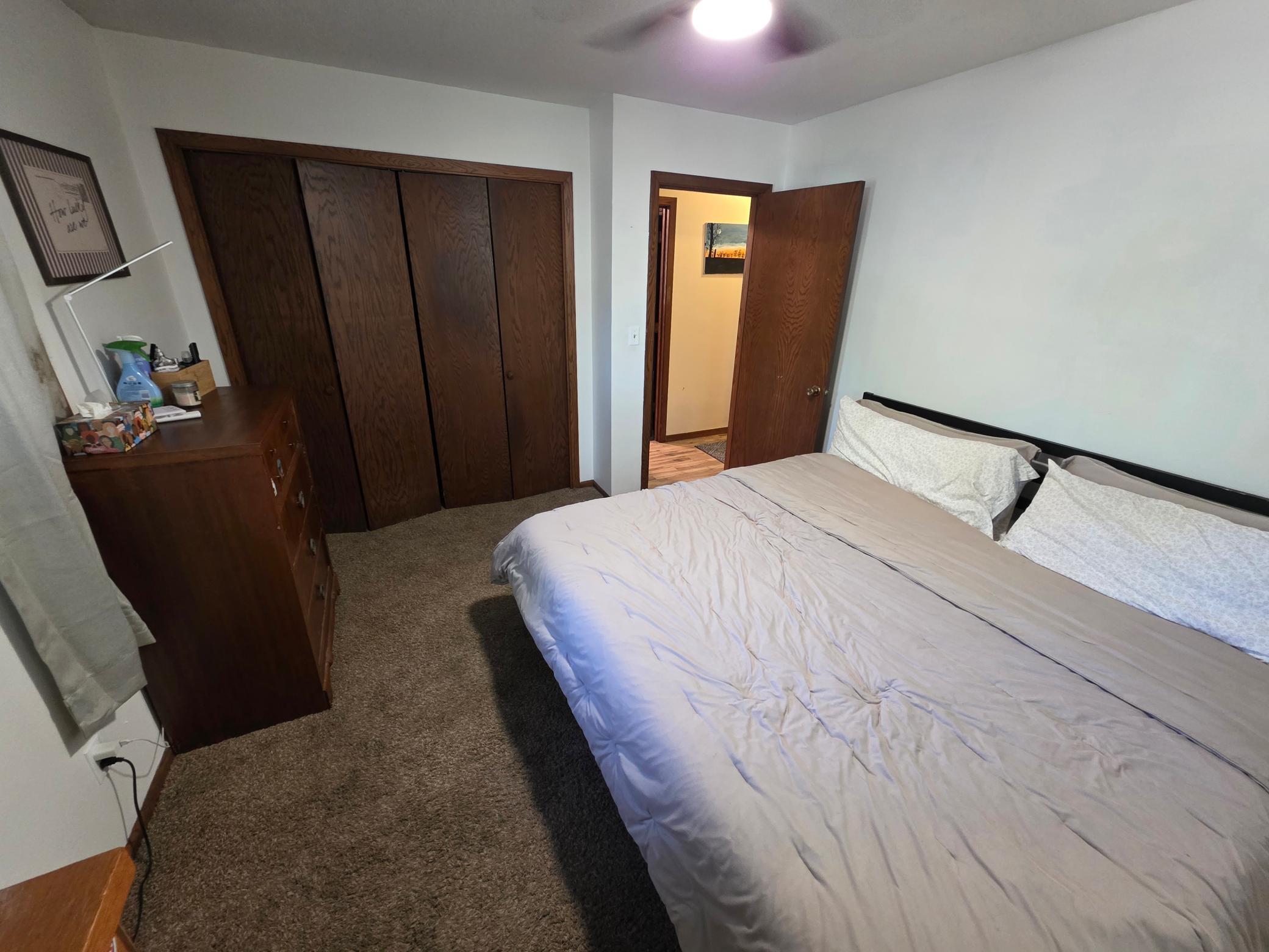 1971 single family home for sale at 302 10th Street SE in Barnesville, MN — 3 bed, 2 bath (photo 21 of 35)