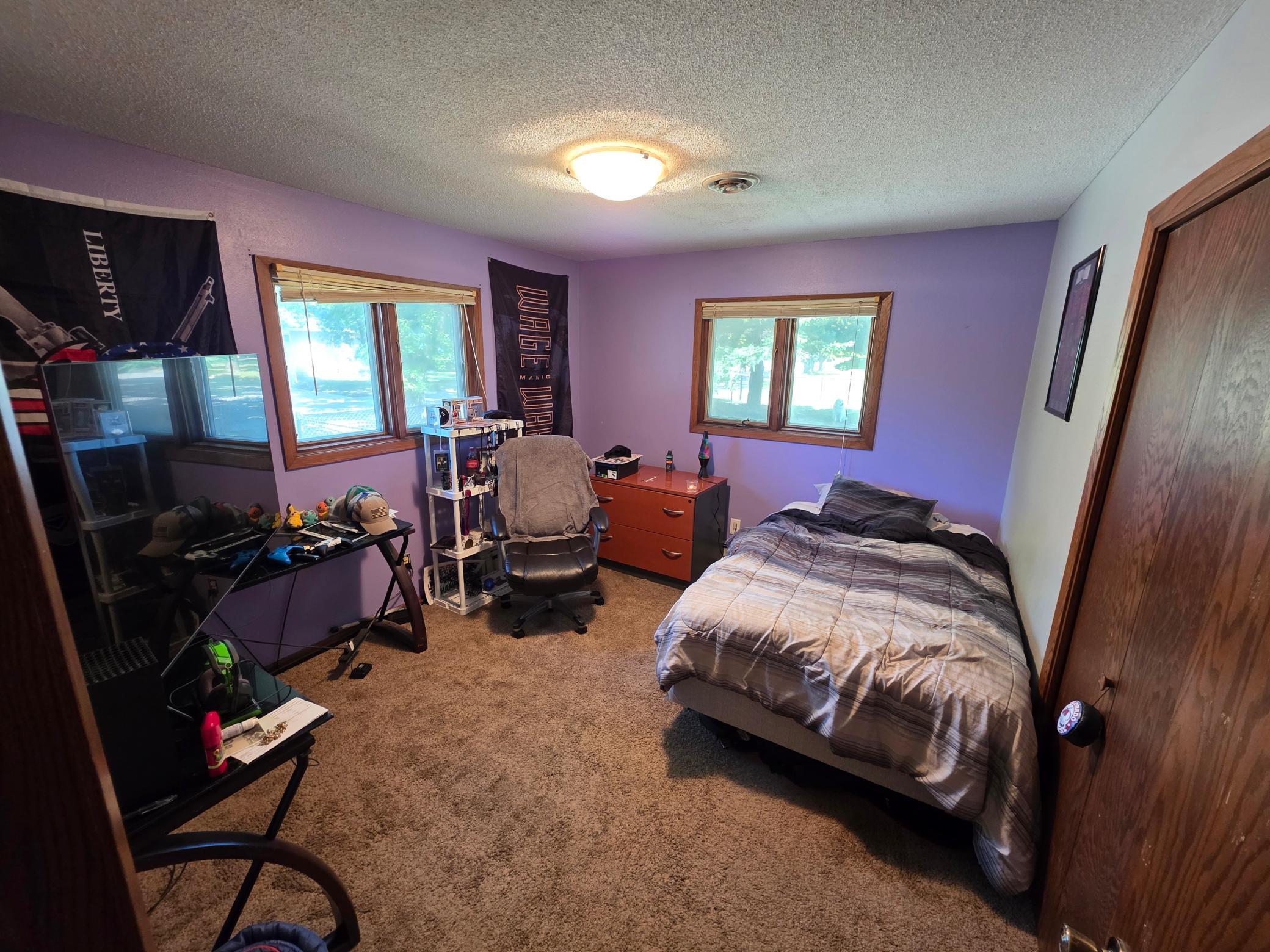1971 single family home for sale at 302 10th Street SE in Barnesville, MN — 3 bed, 2 bath (photo 23 of 35)