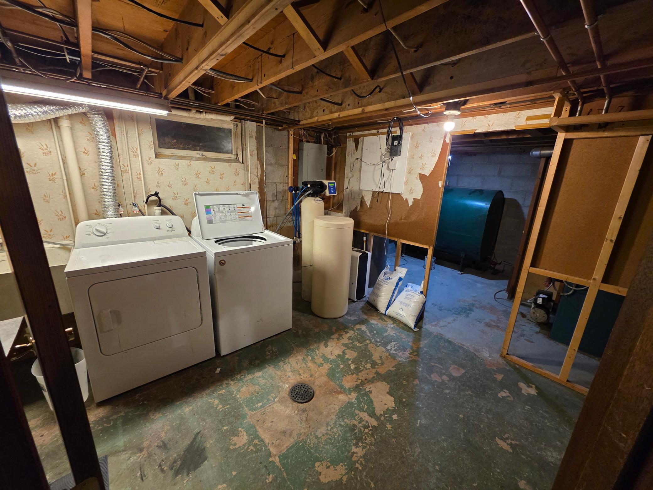 1971 single family home for sale at 302 10th Street SE in Barnesville, MN — 3 bed, 2 bath (photo 31 of 35)