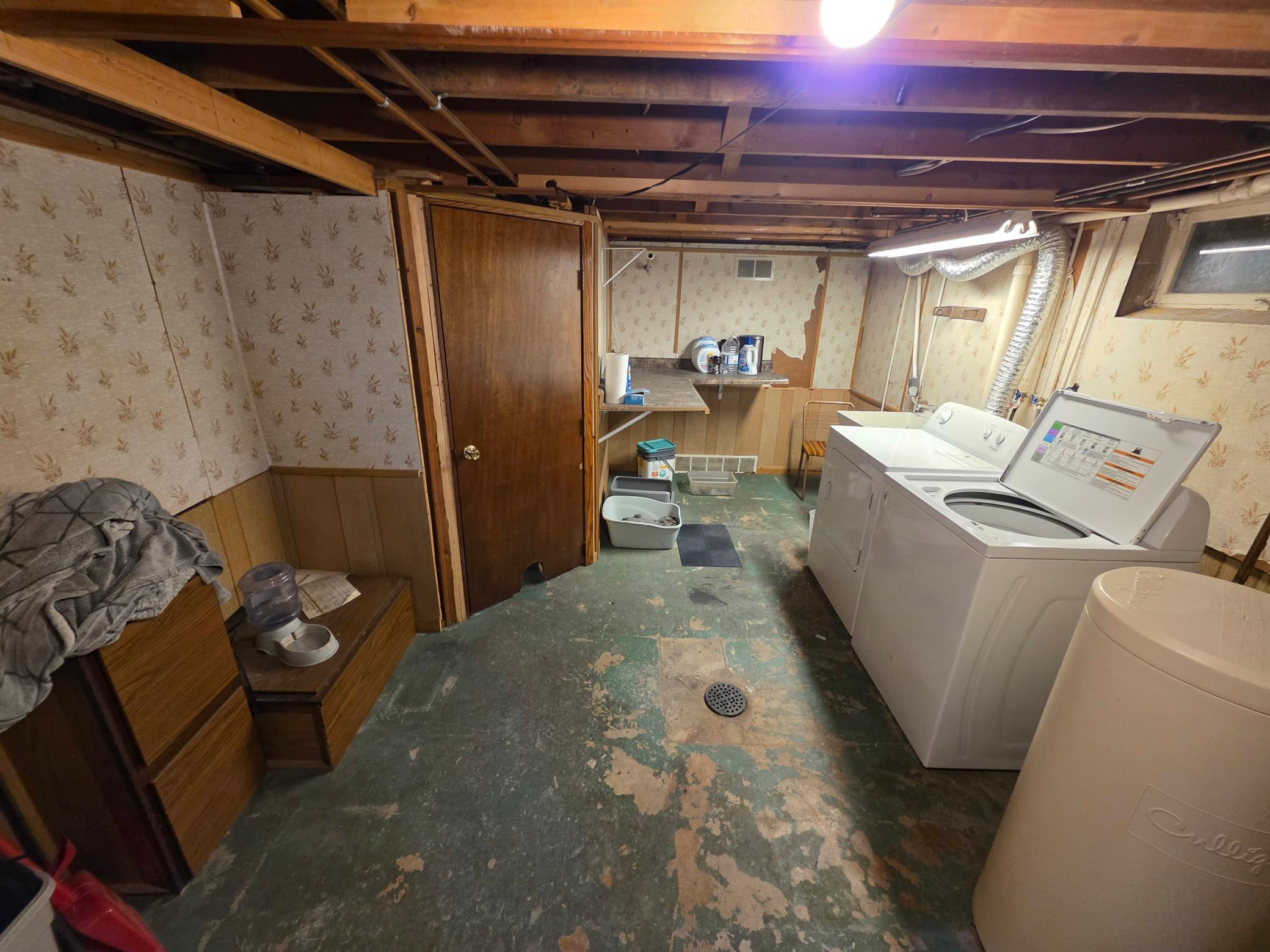 1971 single family home for sale at 302 10th Street SE in Barnesville, MN — 3 bed, 2 bath (photo 32 of 35)