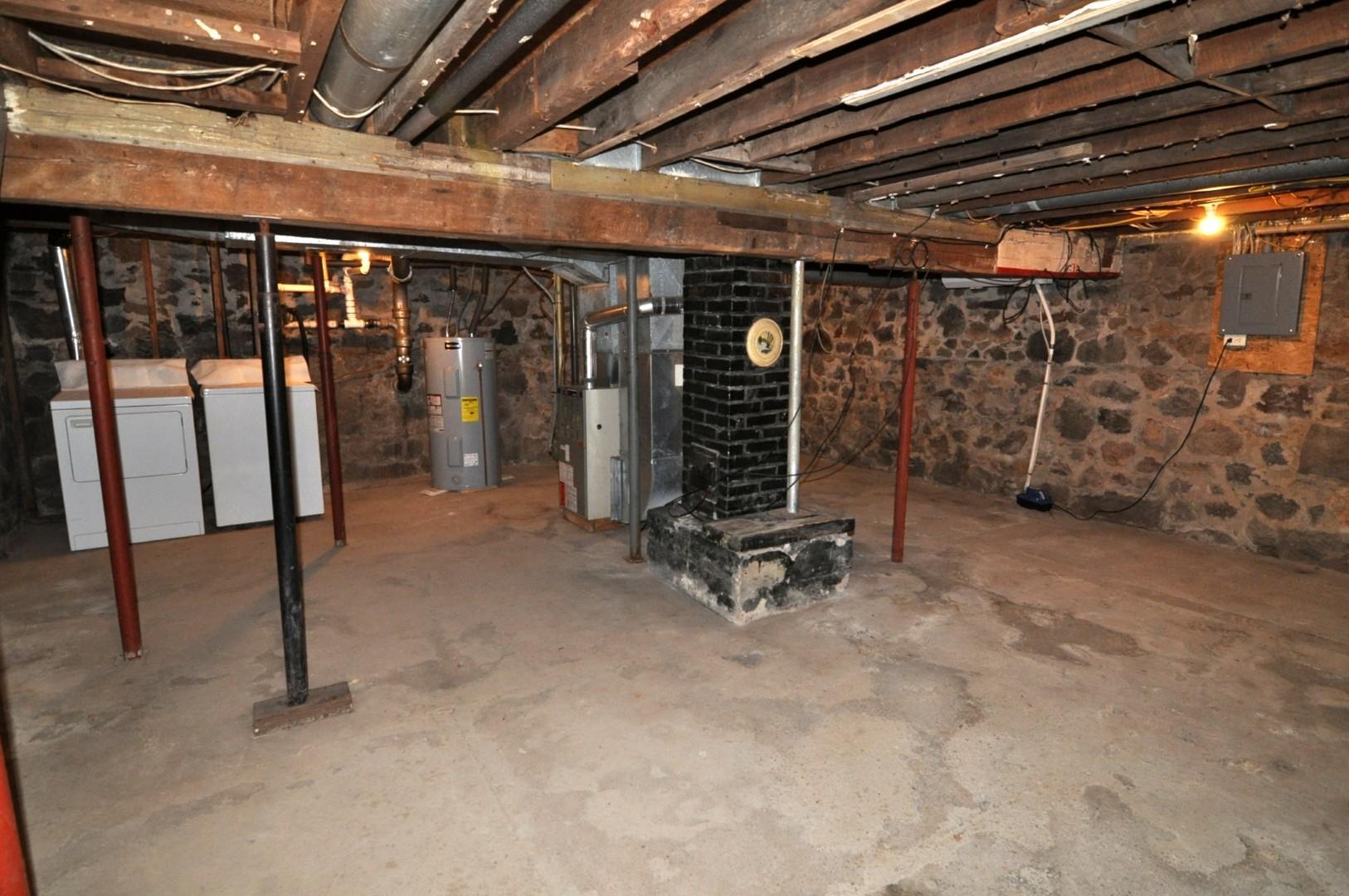 1930 single family home for sale at 10 Hillside Avenue NW in Akeley, MN — 2 bed, 1 bath (photo 16 of 24)