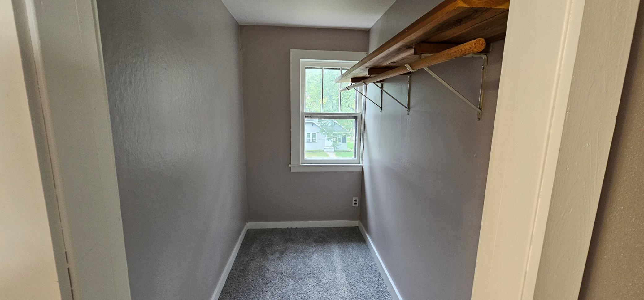 1940 single family home for sale at 329 W Birch Avenue in Fergus Falls, MN — 3 bed, 2 bath (photo 18 of 31)