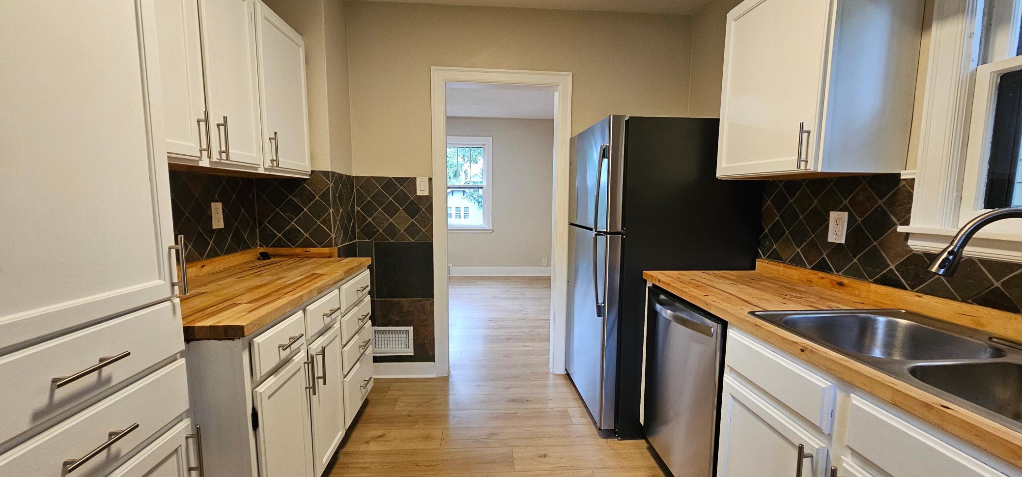 1940 single family home for sale at 329 W Birch Avenue in Fergus Falls, MN — 3 bed, 2 bath (photo 9 of 31)