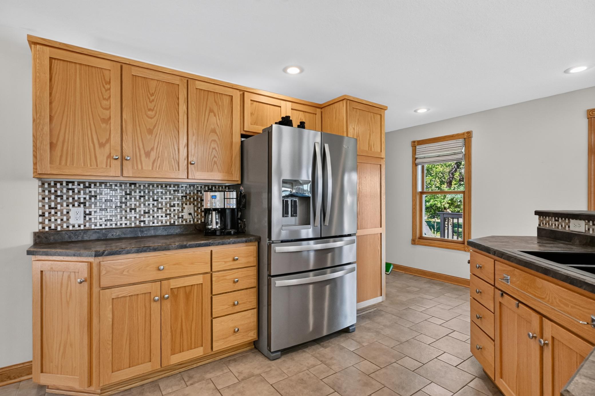 1890 single family home for sale at 1366 W Winona Road SW in Alexandria, MN — 4 bed, 3 bath (photo 17 of 57)