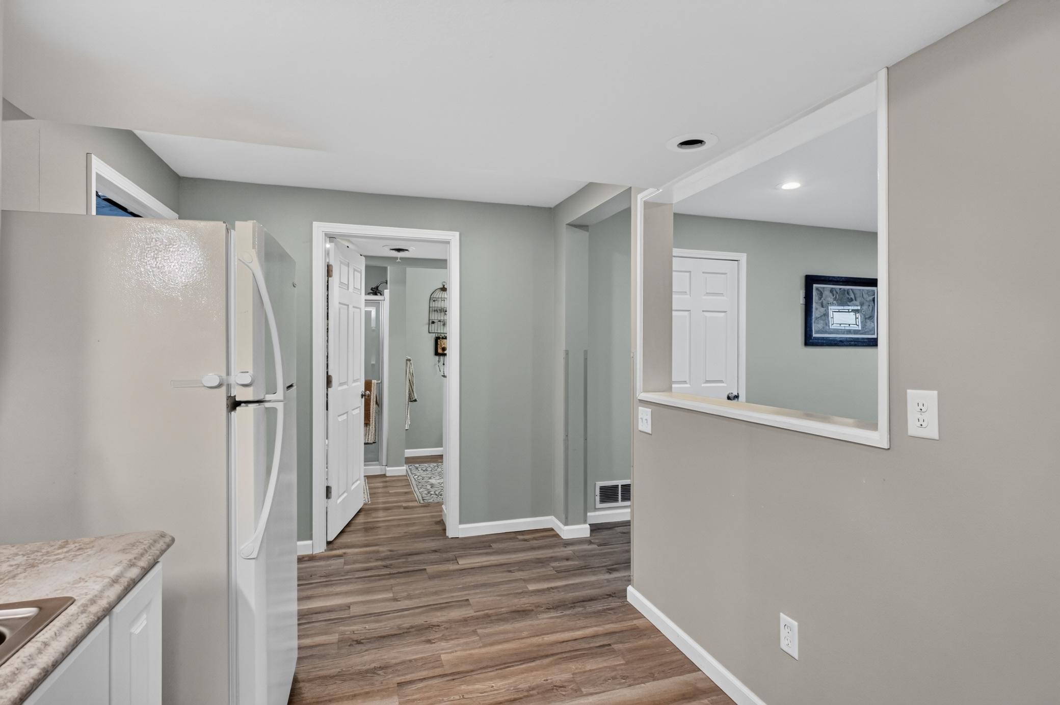 1890 single family home for sale at 1366 W Winona Road SW in Alexandria, MN — 4 bed, 3 bath (photo 40 of 57)