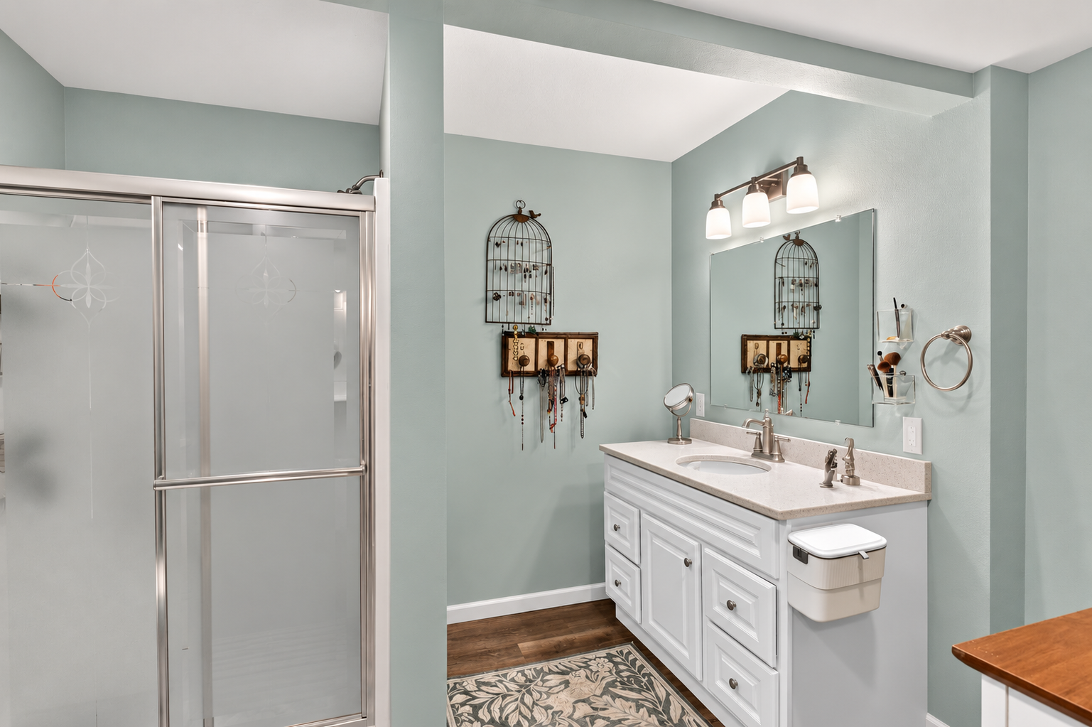 1890 single family home for sale at 1366 W Winona Road SW in Alexandria, MN — 4 bed, 3 bath (photo 41 of 57)