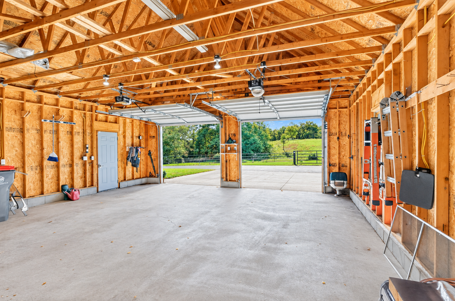 1890 single family home for sale at 1366 W Winona Road SW in Alexandria, MN — 4 bed, 3 bath (photo 47 of 57)
