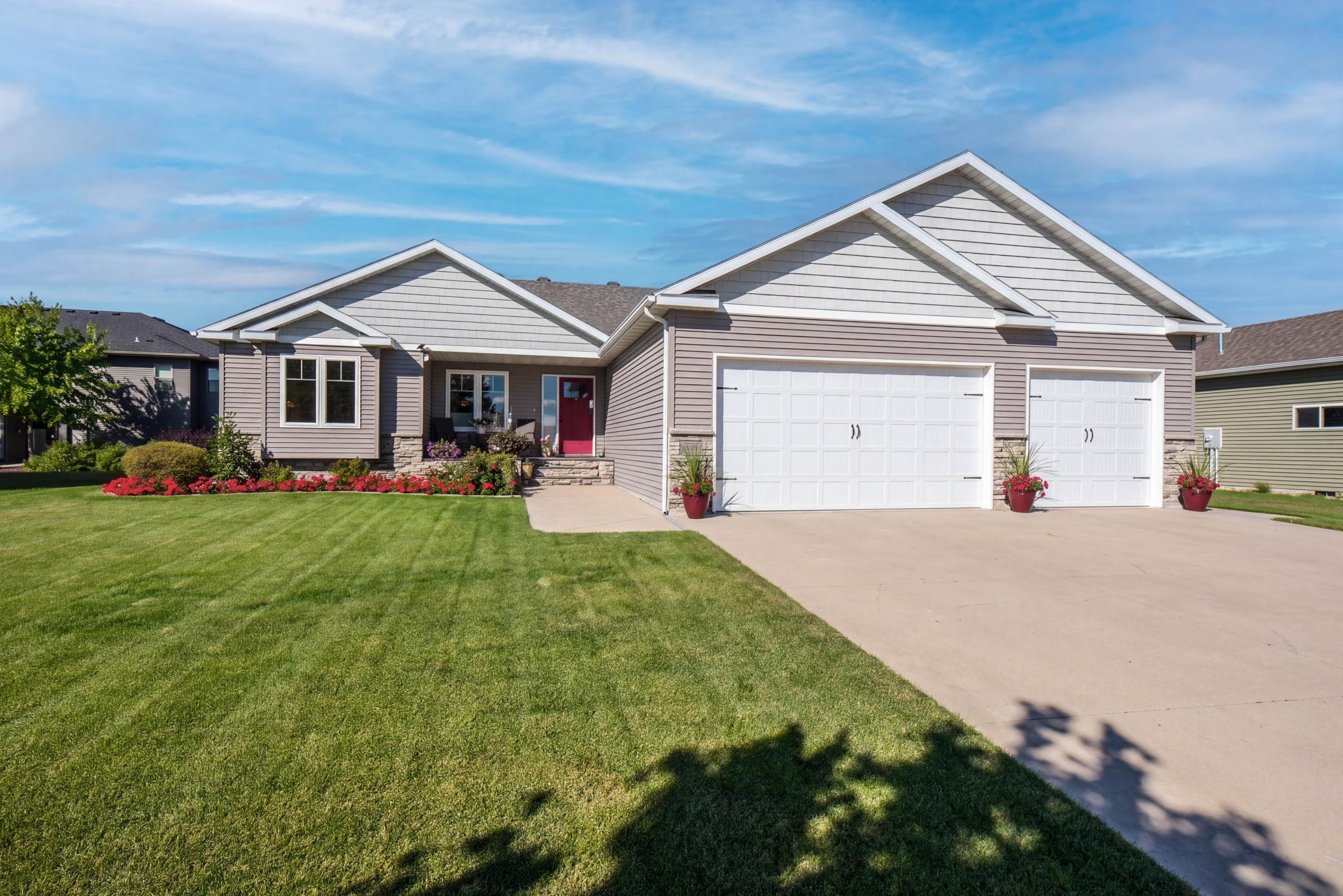 3429 55th Street S, Fargo, ND