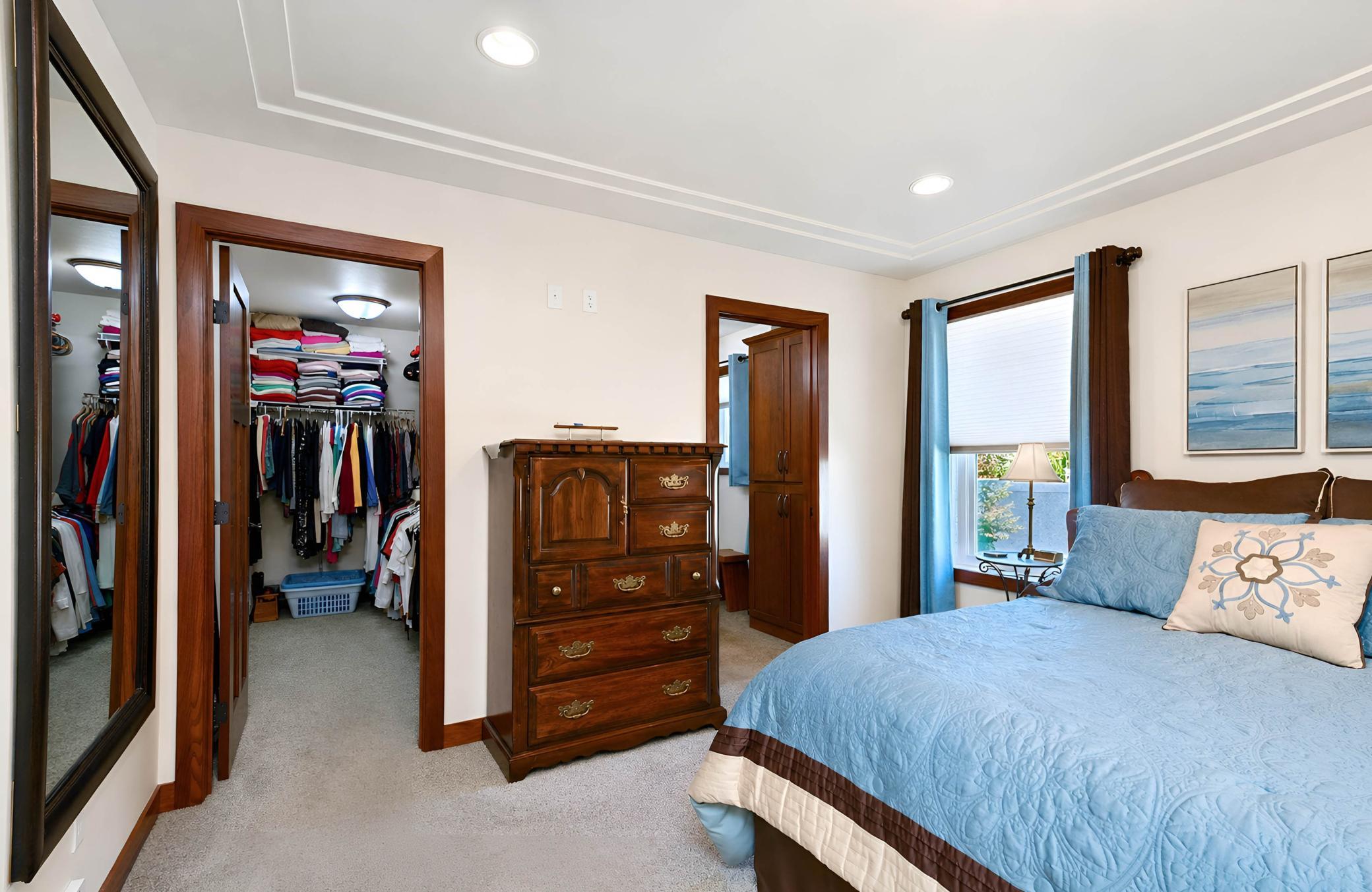 2014 single family home for sale at 3429 55th Street S in Fargo, ND — 5 bed, 3 bath (photo 15 of 49)